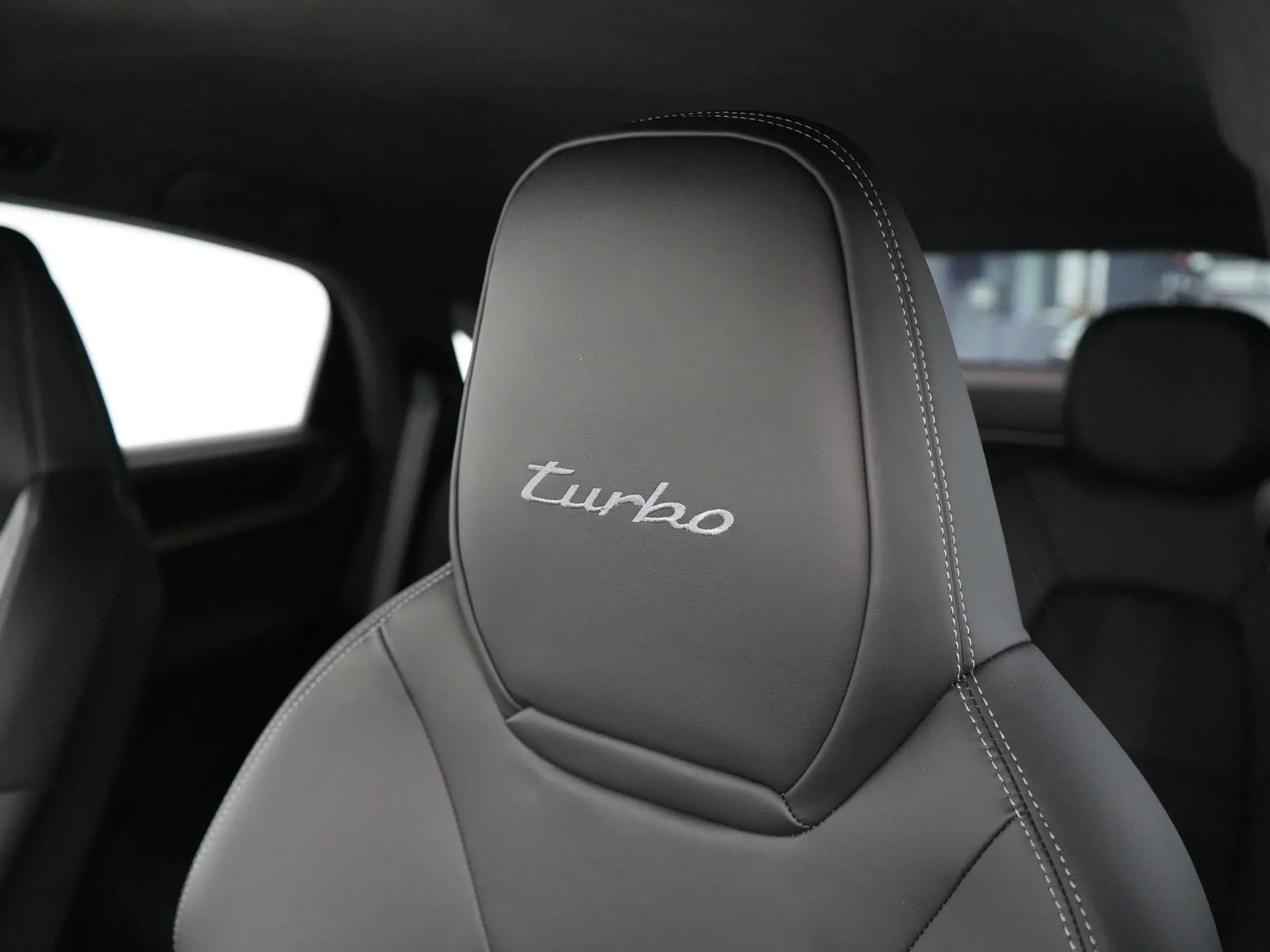 Cayenne Coupé 4.0 Turbo E-Hybrid GT