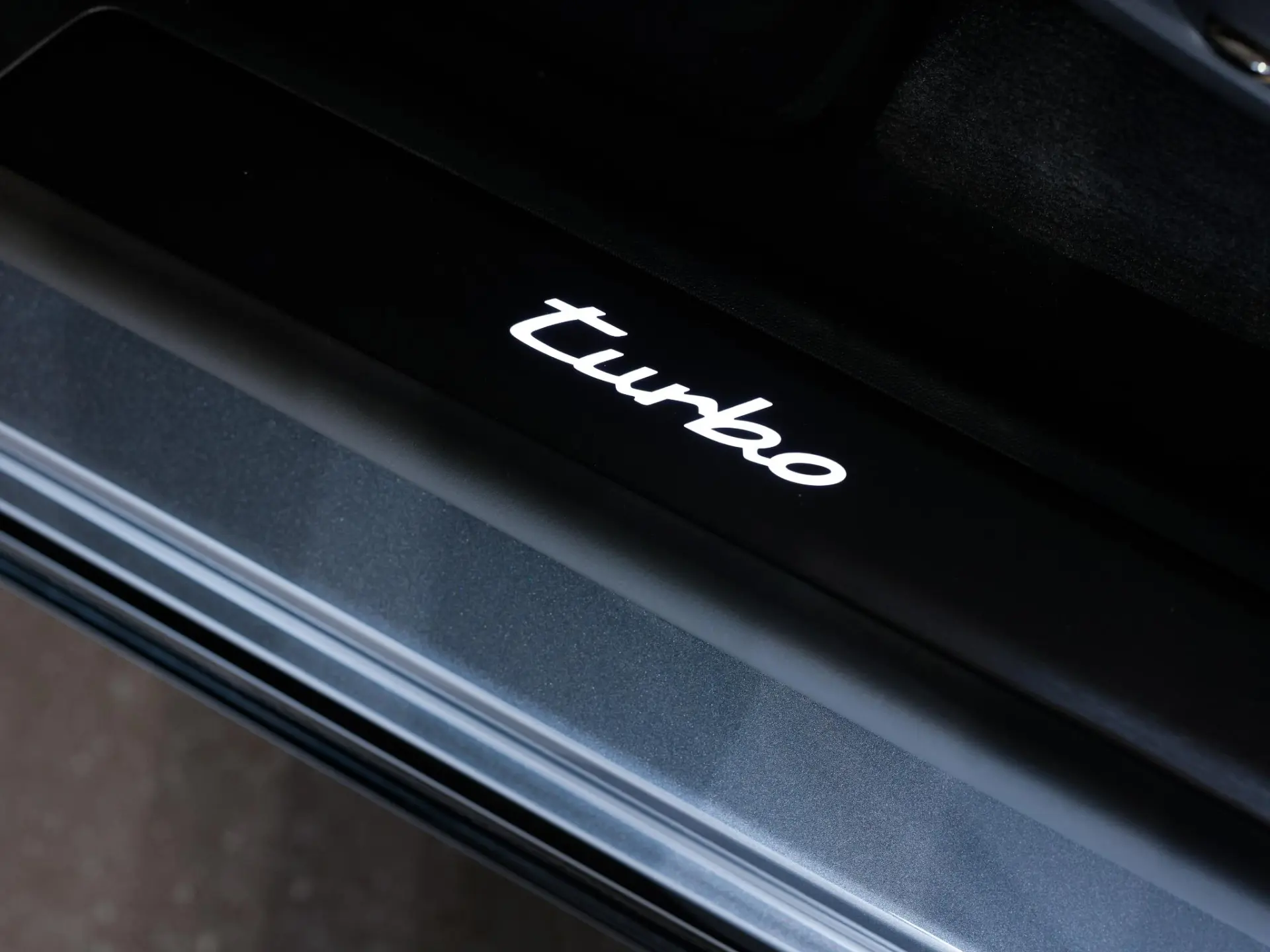 Cayenne Electric Turbo
