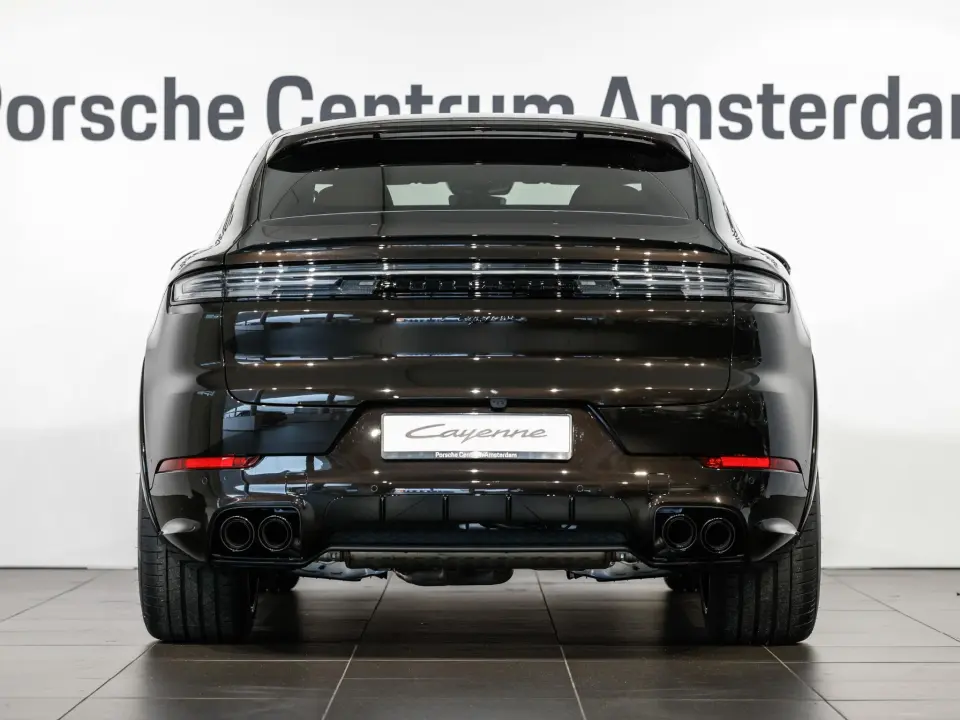 Cayenne Coupé 3.0 E-Hybrid Black Edition