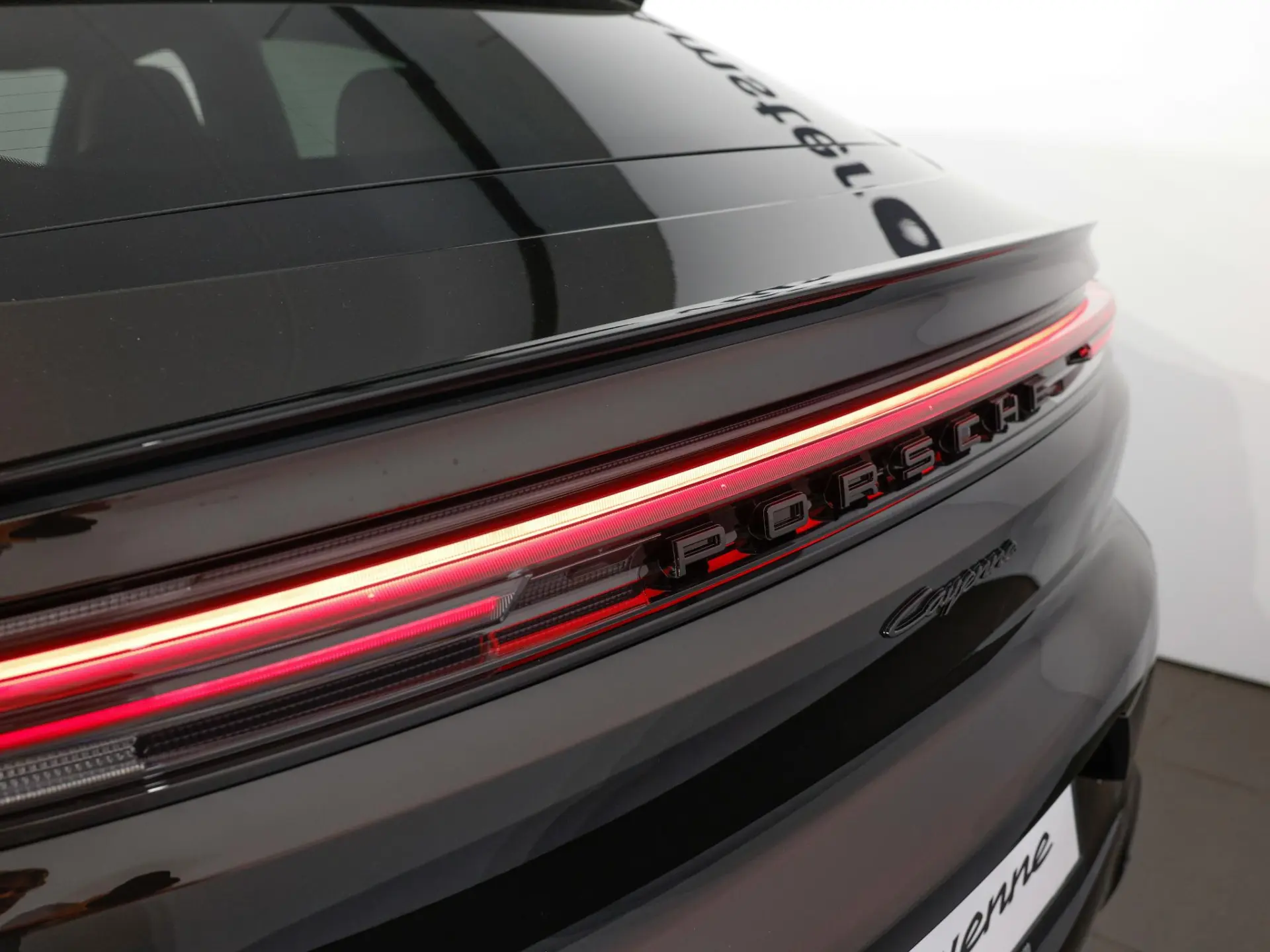 Cayenne Coupé 3.0 E-Hybrid Black Edition