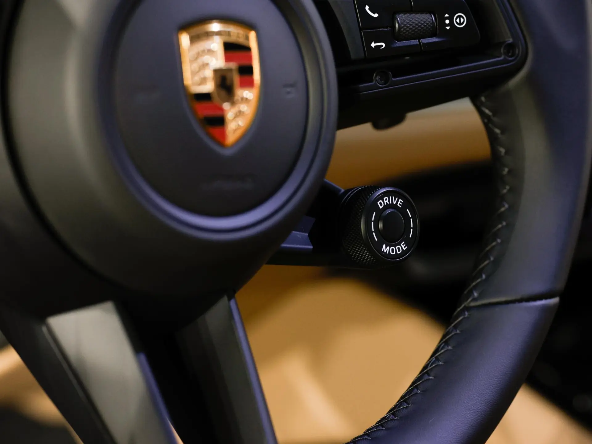 Cayenne Coupé 3.0 E-Hybrid Black Edition