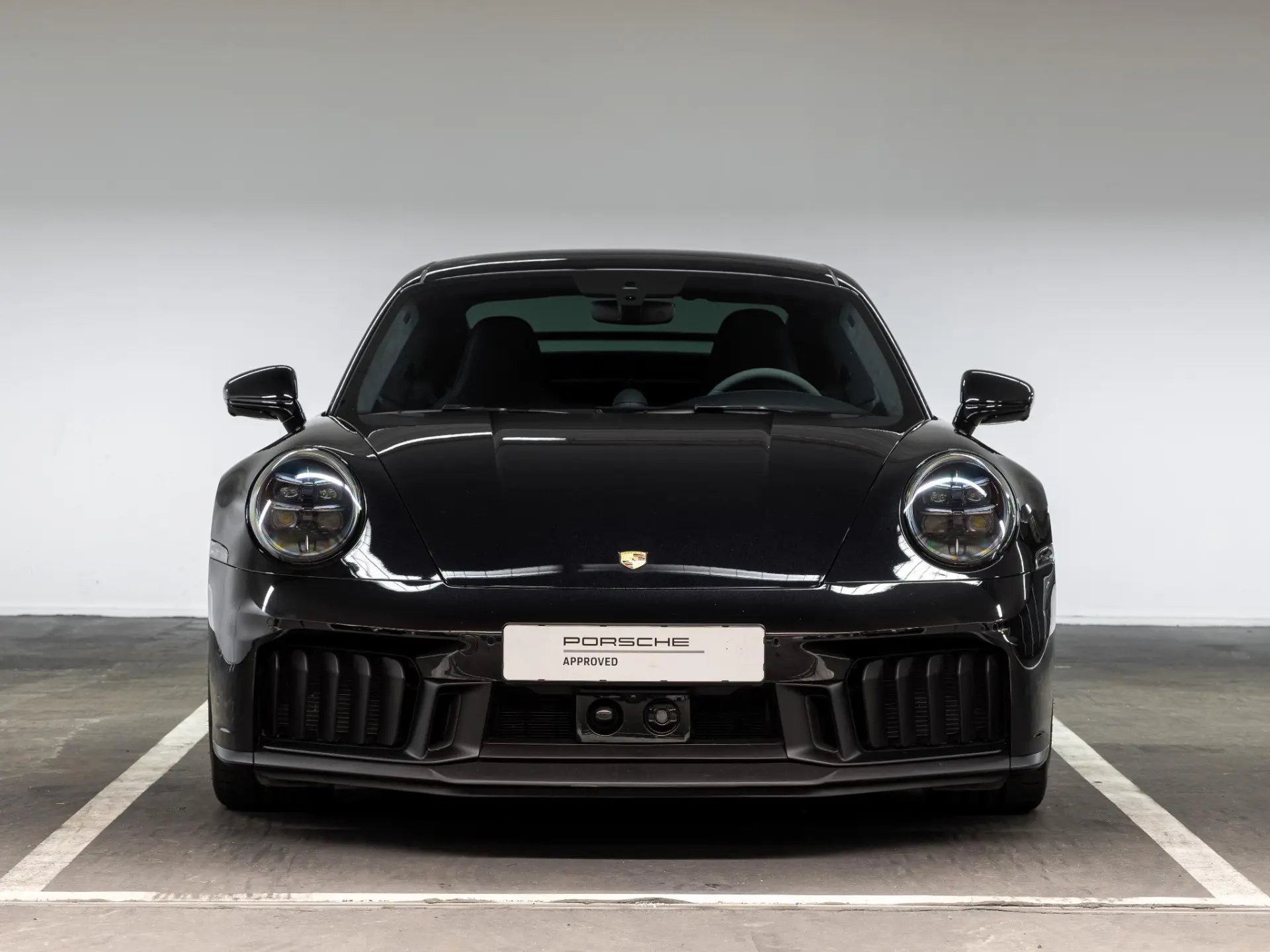 911 3.6 T-Hybrid Carrera 4 GTS