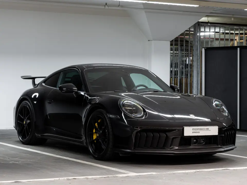 911 3.6 T-Hybrid Carrera 4 GTS