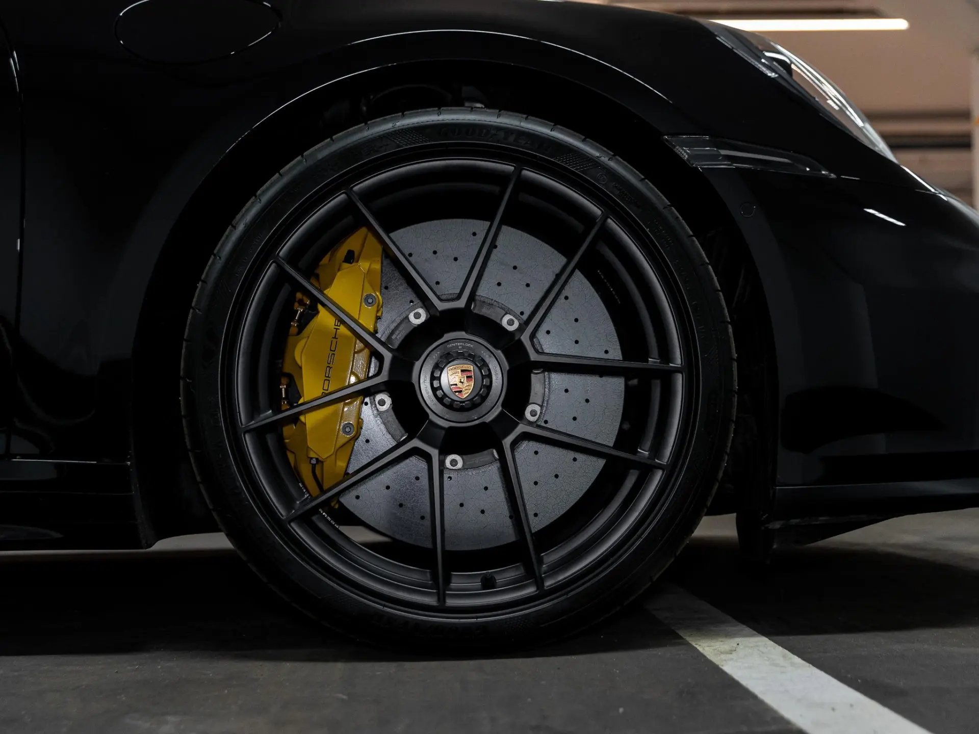 911 3.6 T-Hybrid Carrera 4 GTS