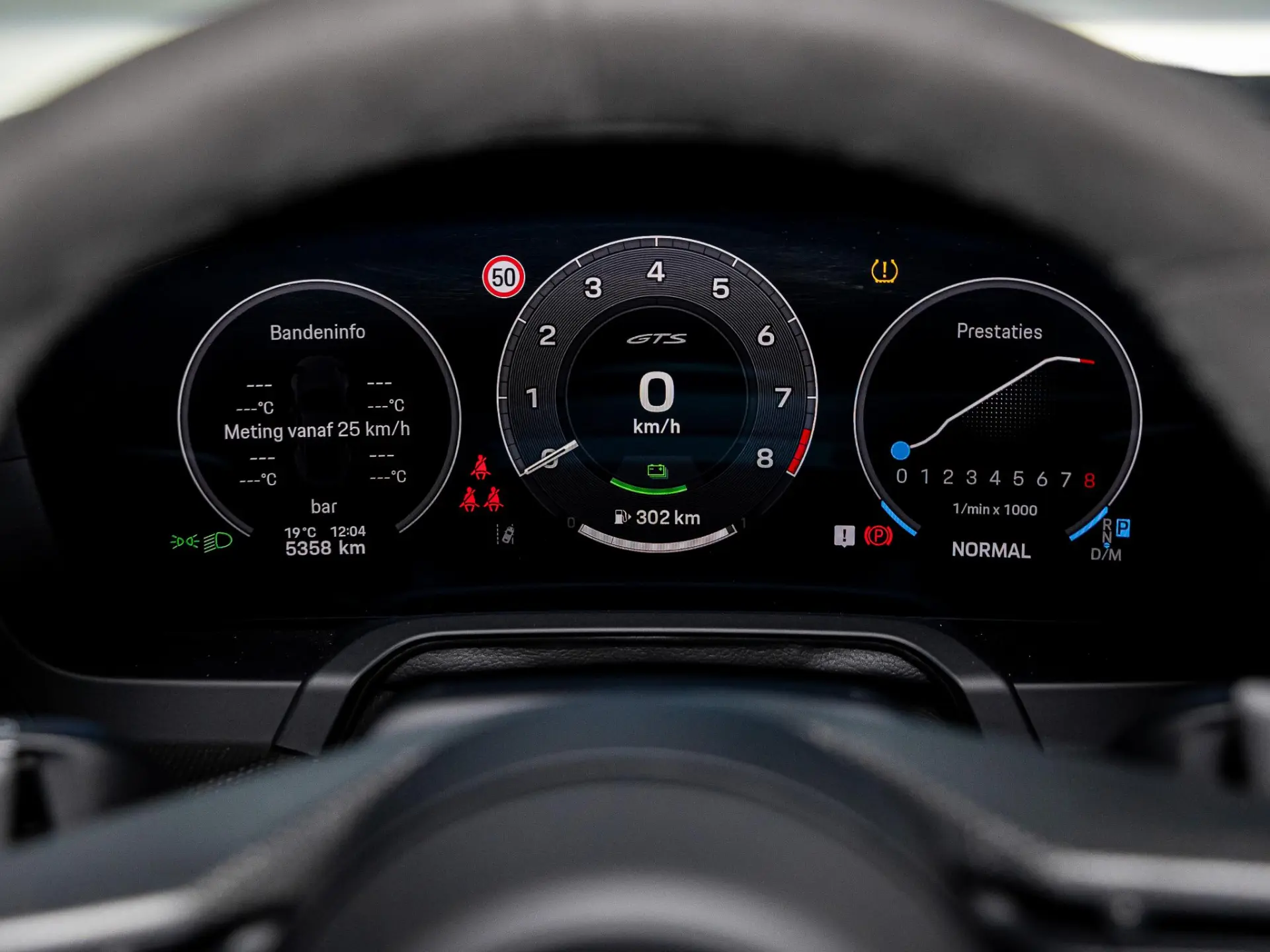 911 3.6 T-Hybrid Carrera 4 GTS