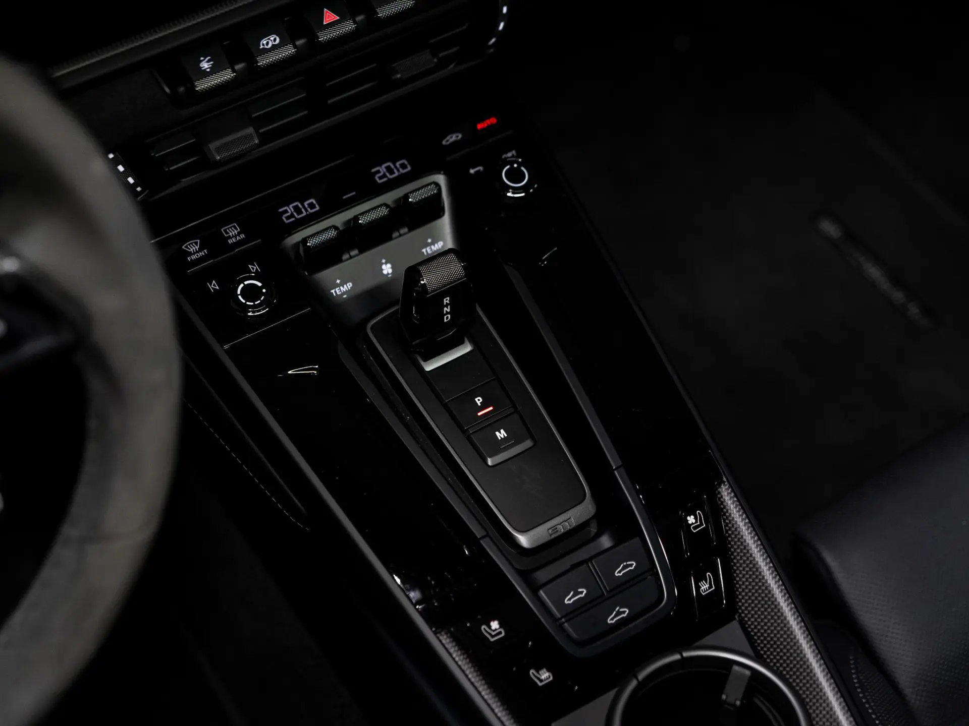 911 3.6 T-Hybrid Carrera 4 GTS