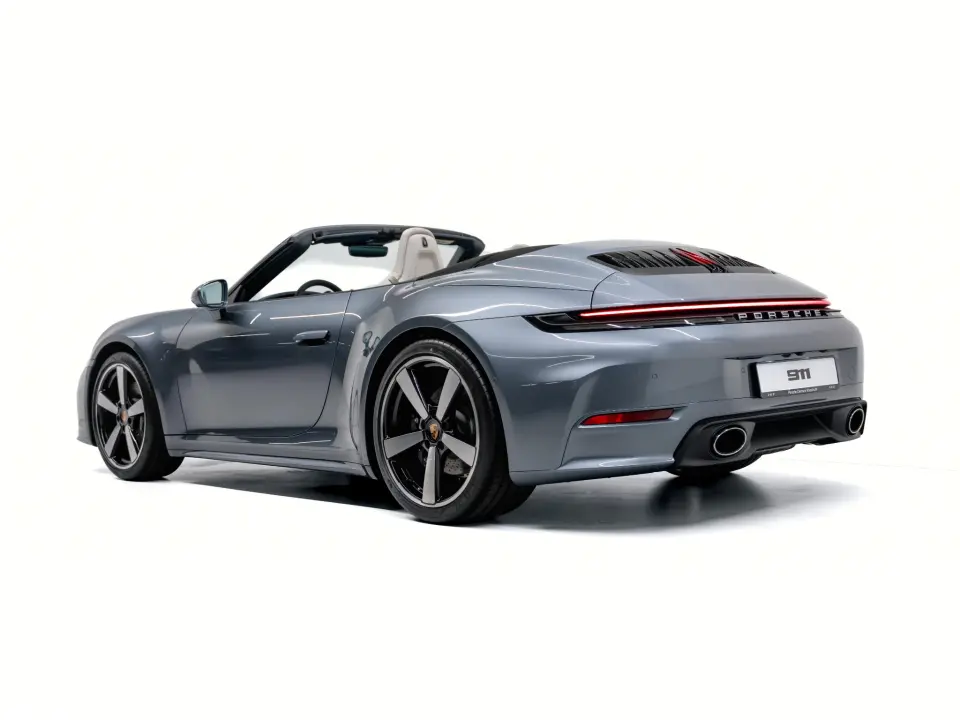 Porsche 911 Carrera Cabriolet