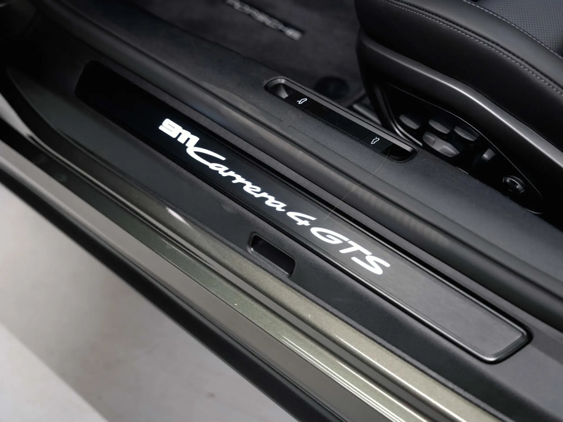 911 Carrera 4 GTS Cabriolet