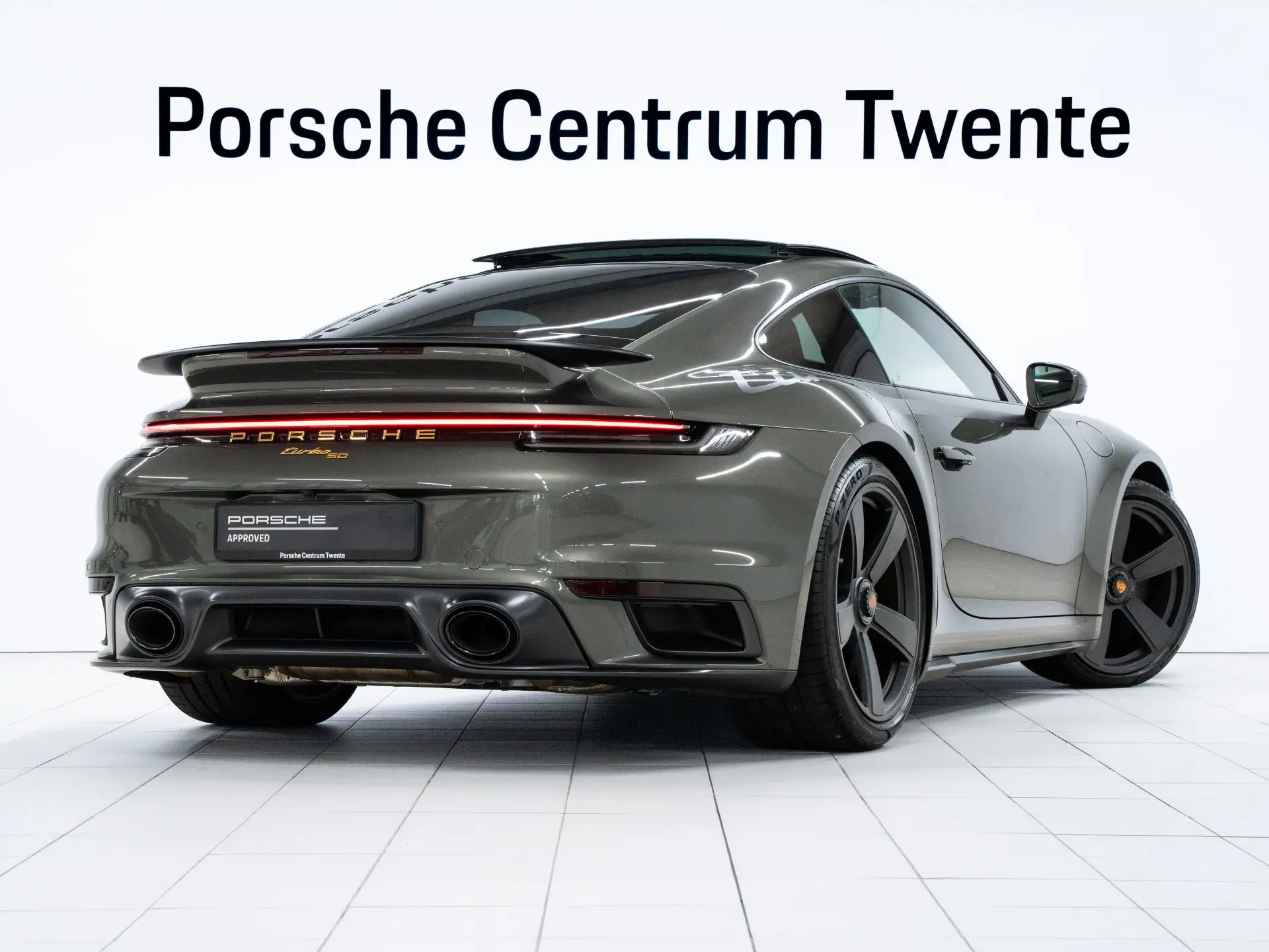 911 Turbo 50 Years