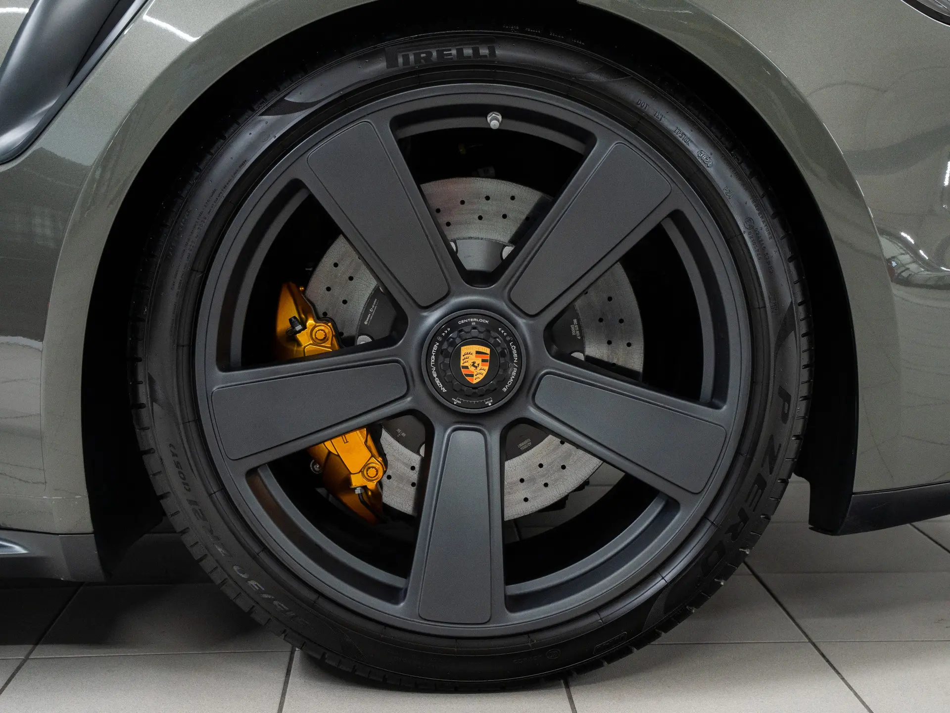 911 Turbo 50 Years