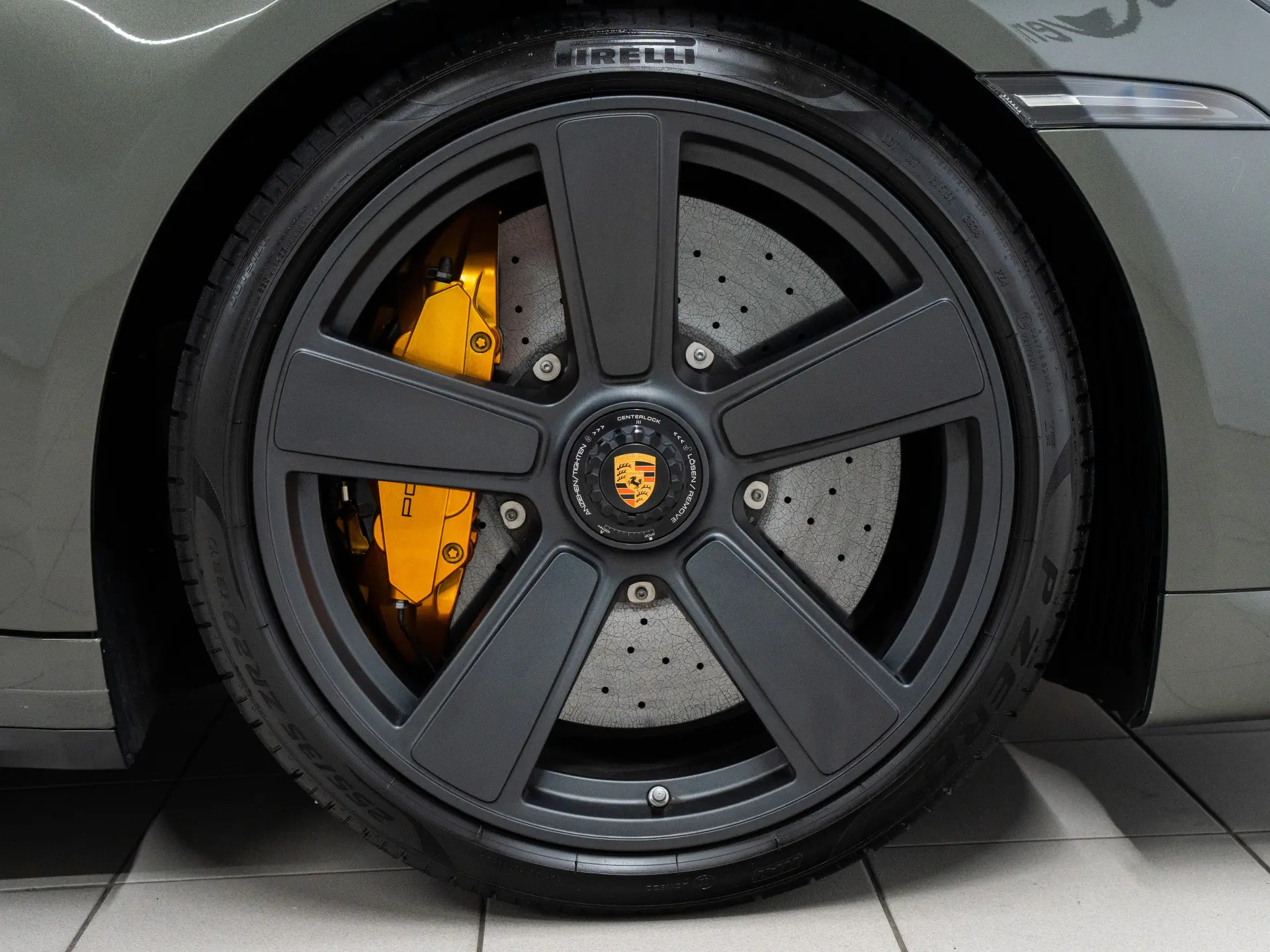 911 Turbo 50 Years