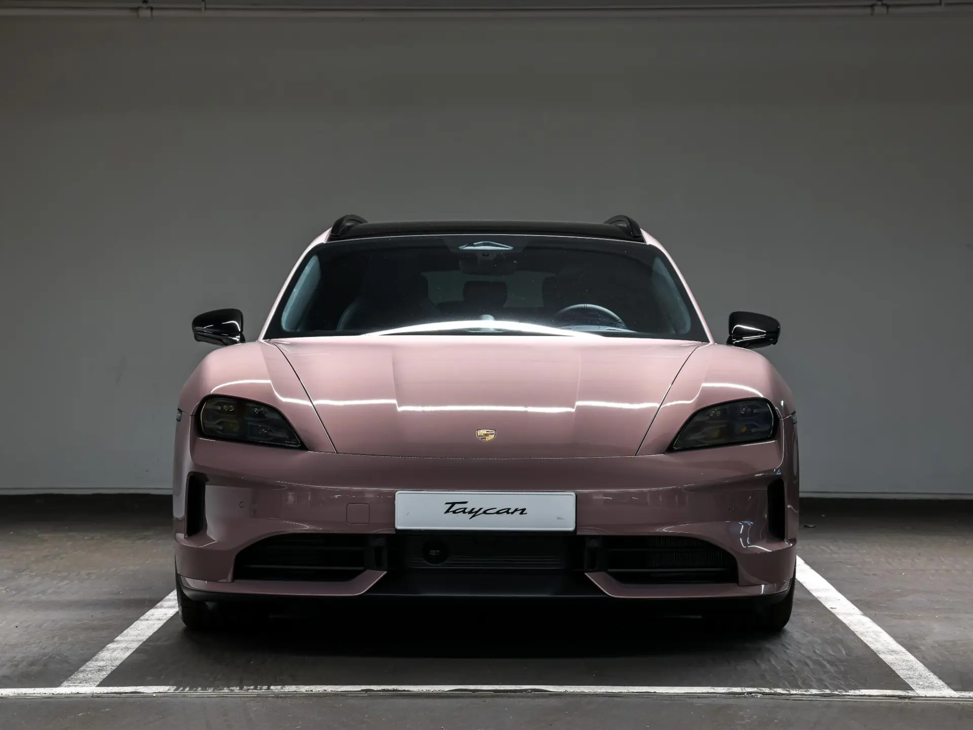 Taycan Sport Turismo Black Edition