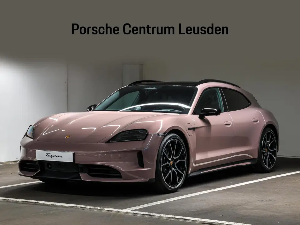 Taycan Sport Turismo Black Edition