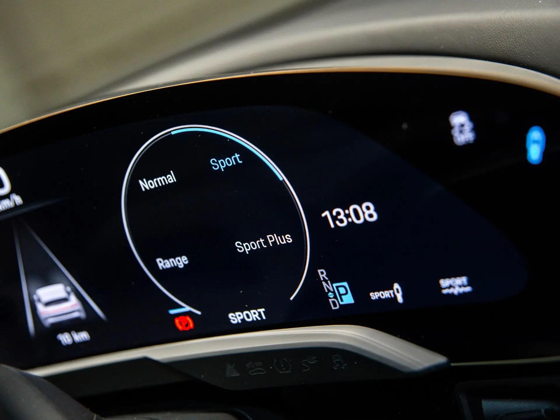 Taycan Sport Turismo Black Edition