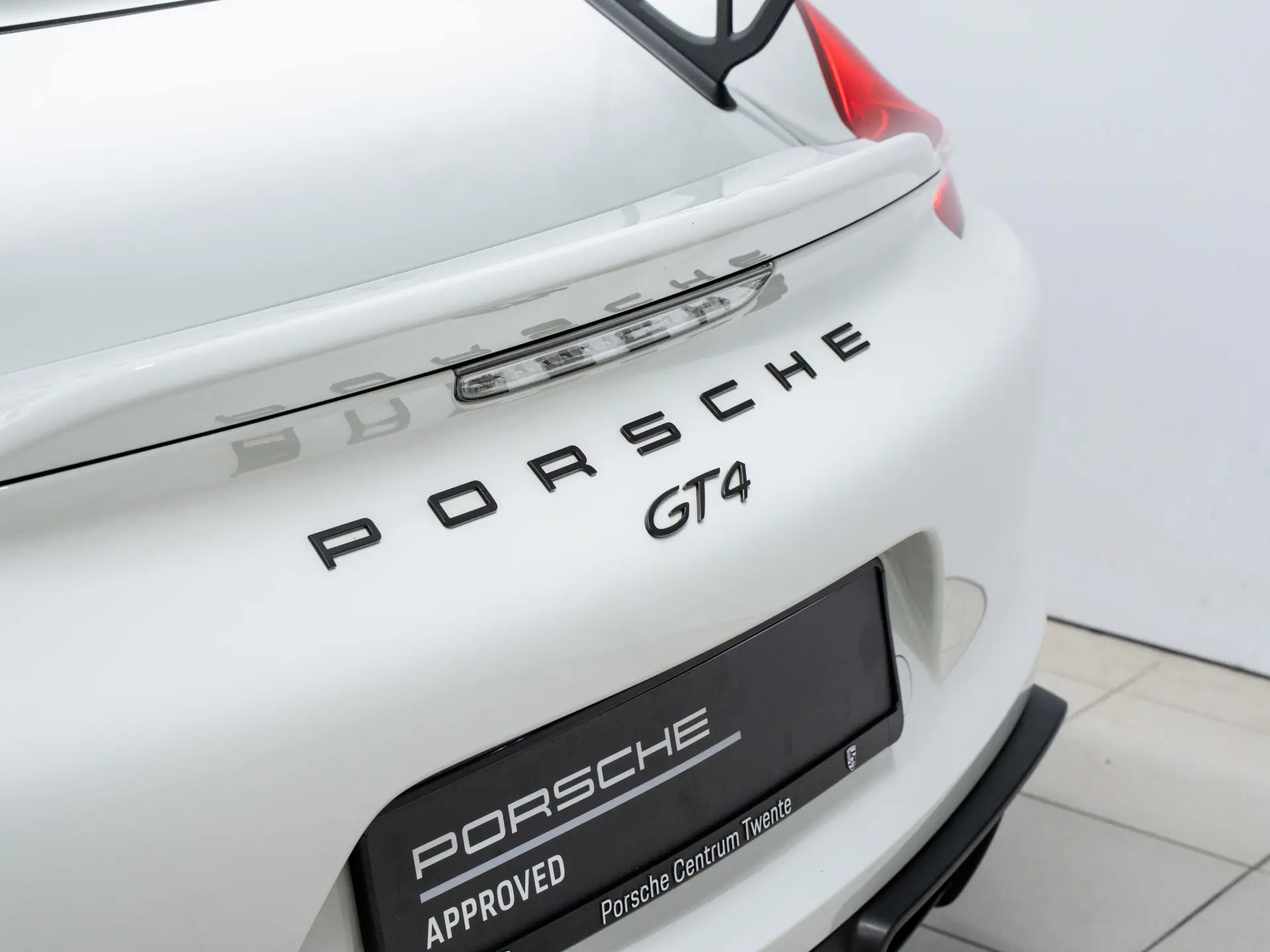 981 Cayman GT4