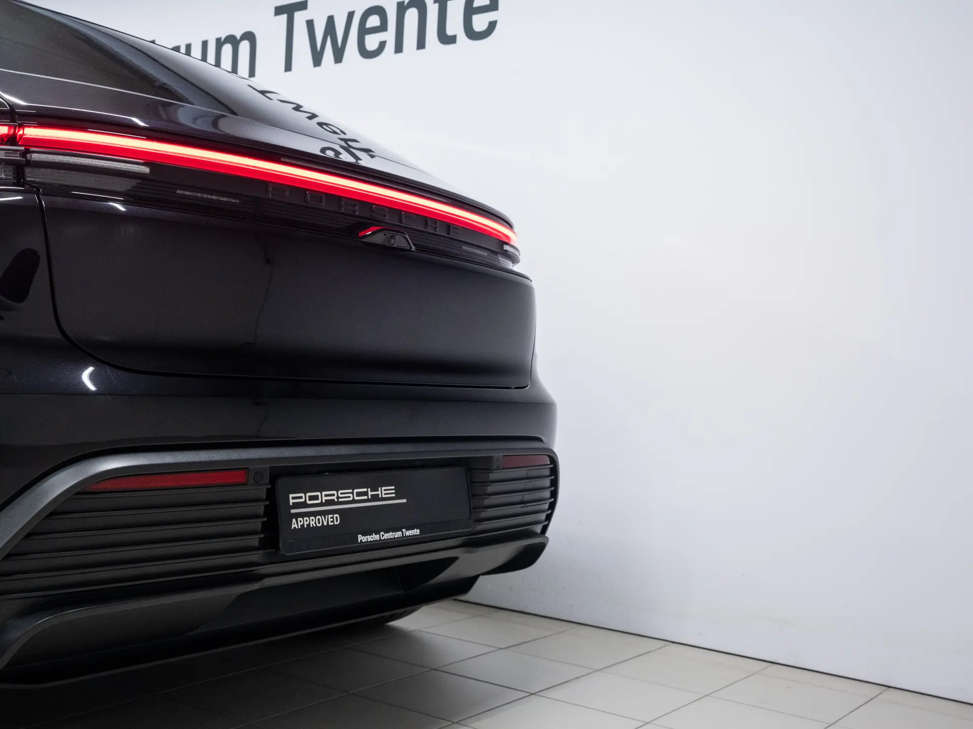 Macan 4