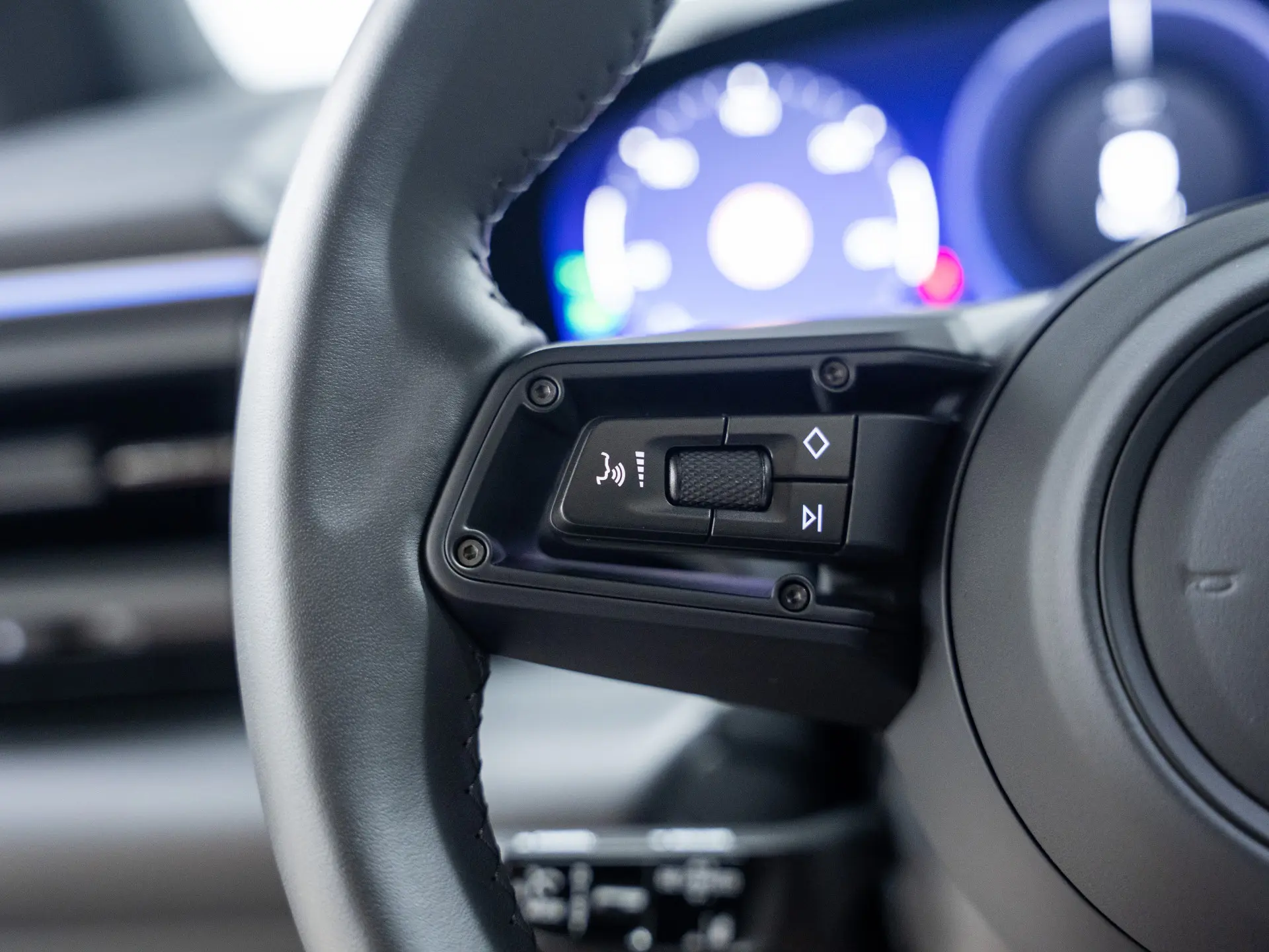 Macan 4