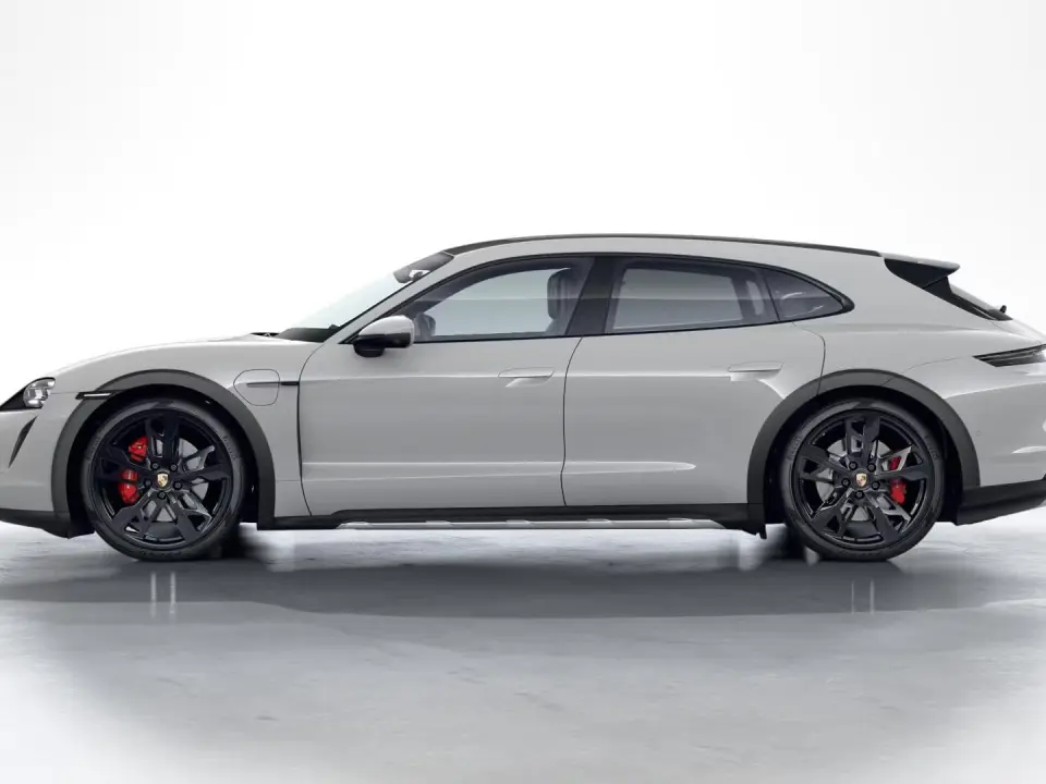 Porsche Taycan 4S Cross Turismo
