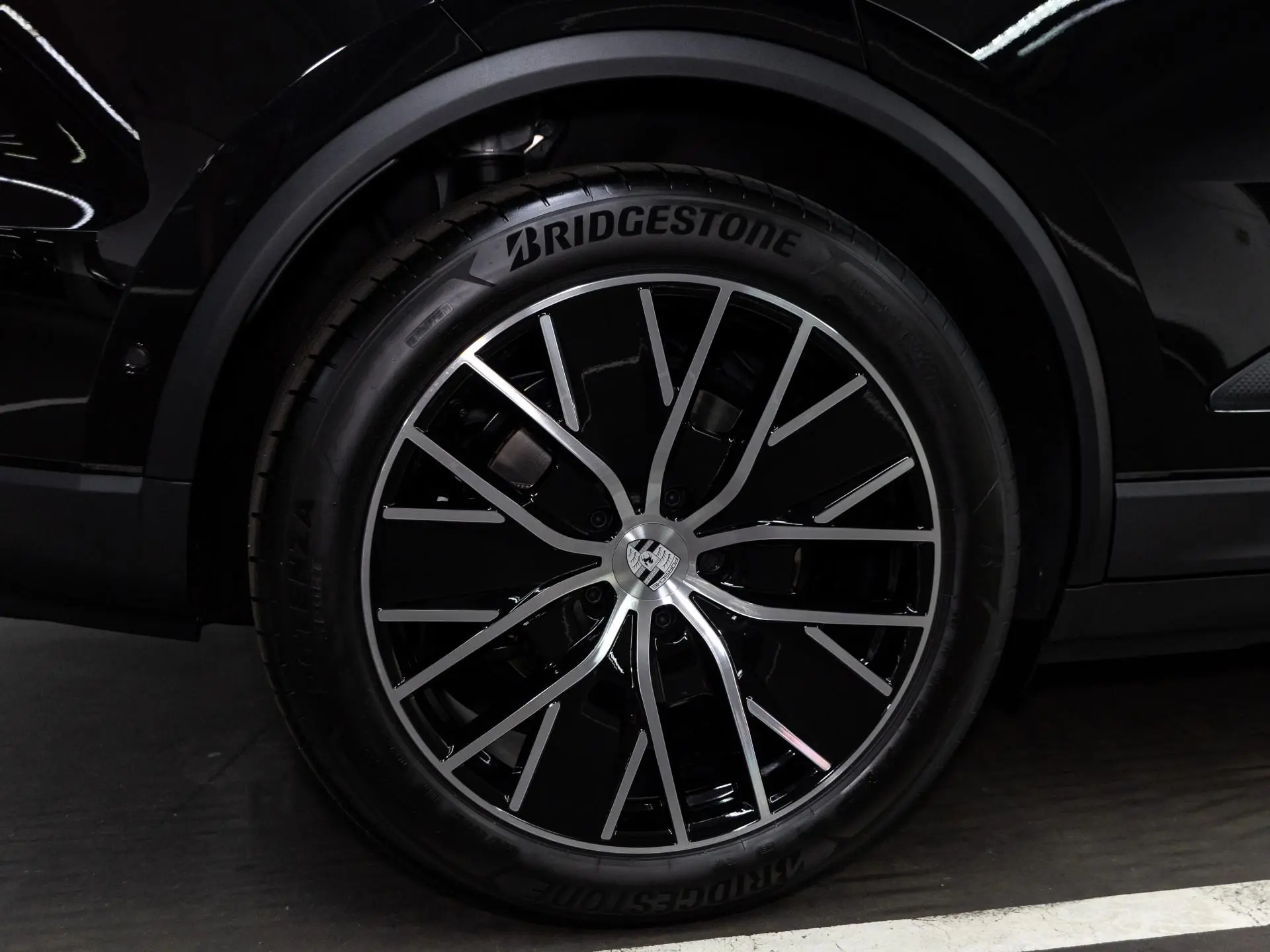Macan 4