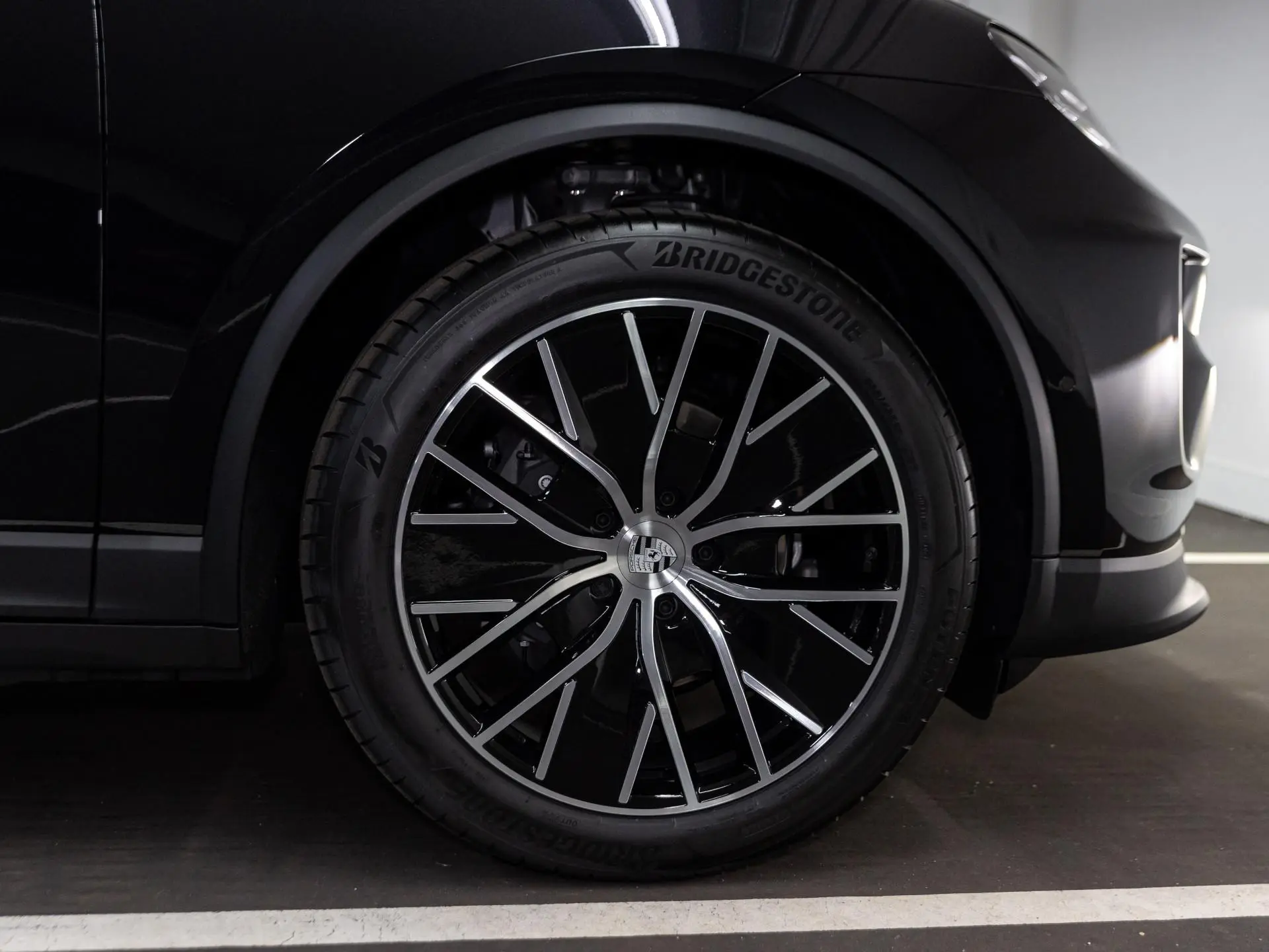 Macan 4