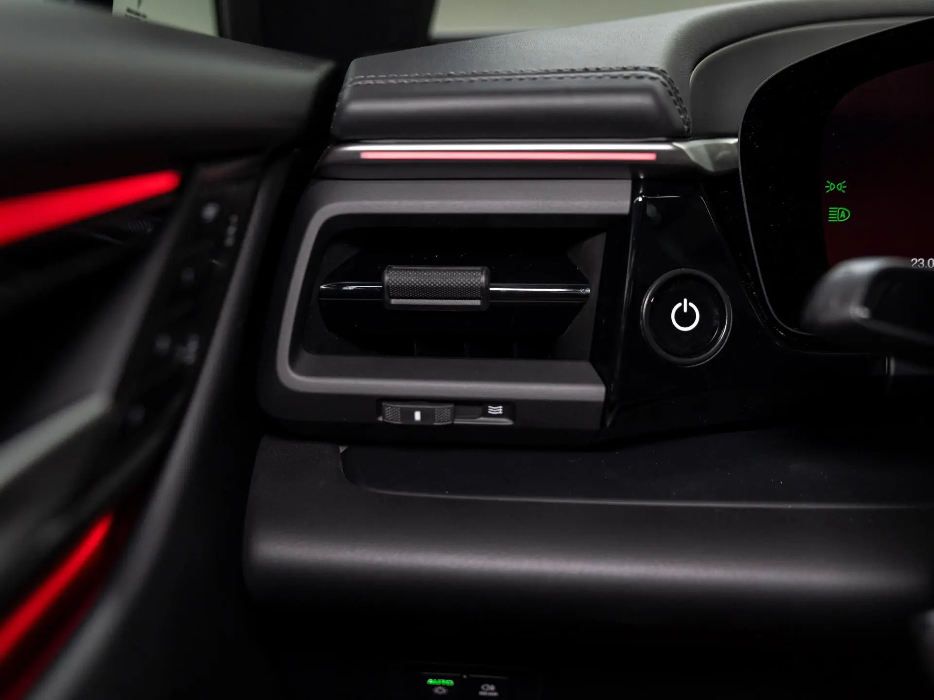 Macan 4