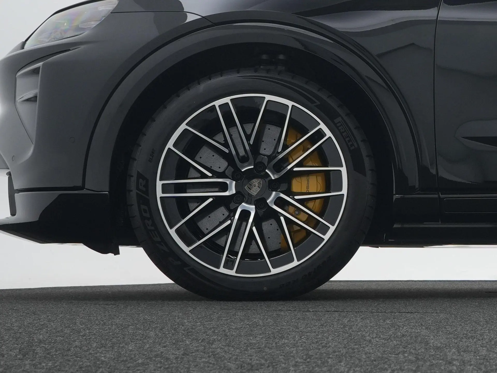 Cayenne Electric Turbo