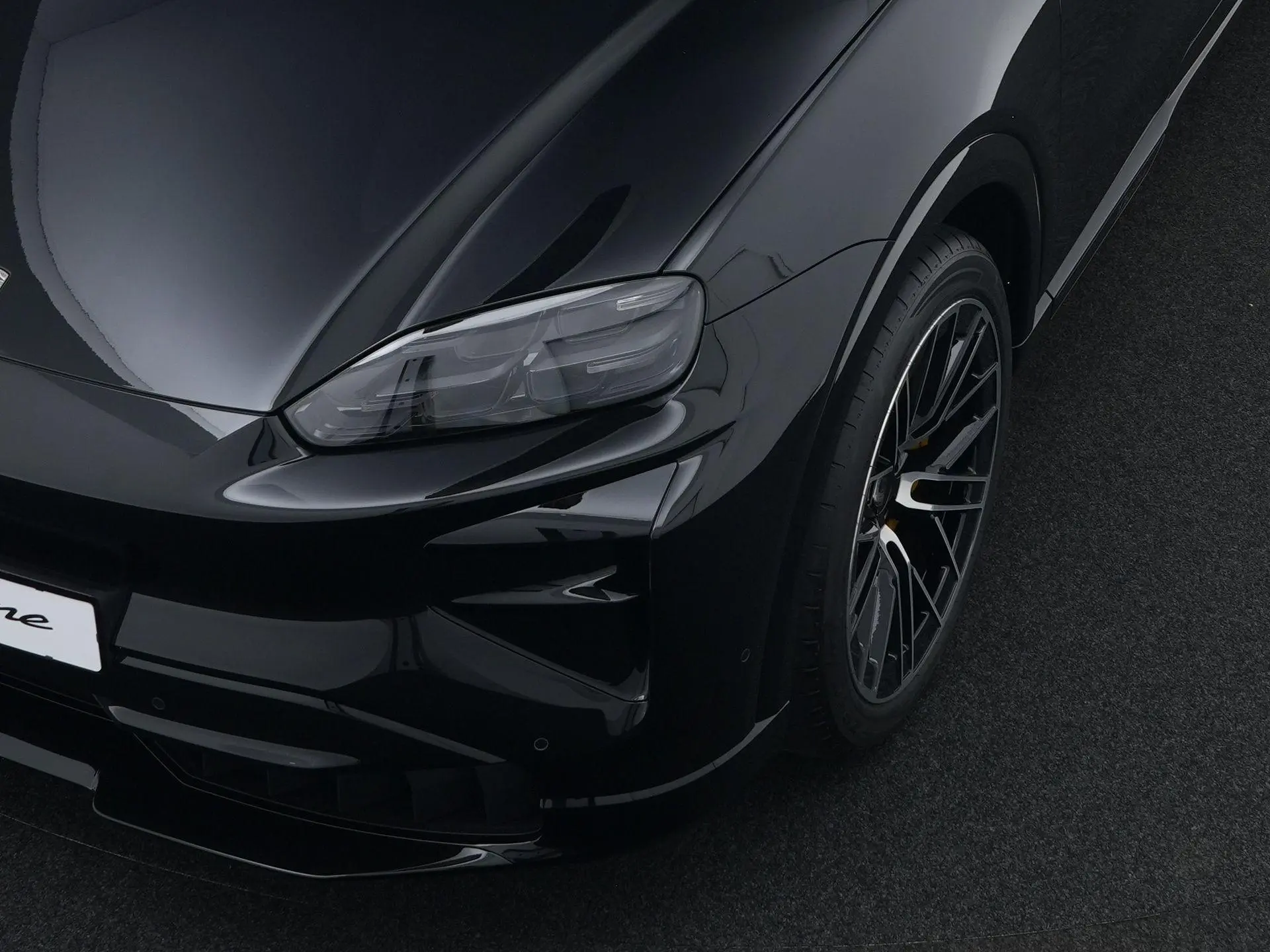 Cayenne Electric Turbo