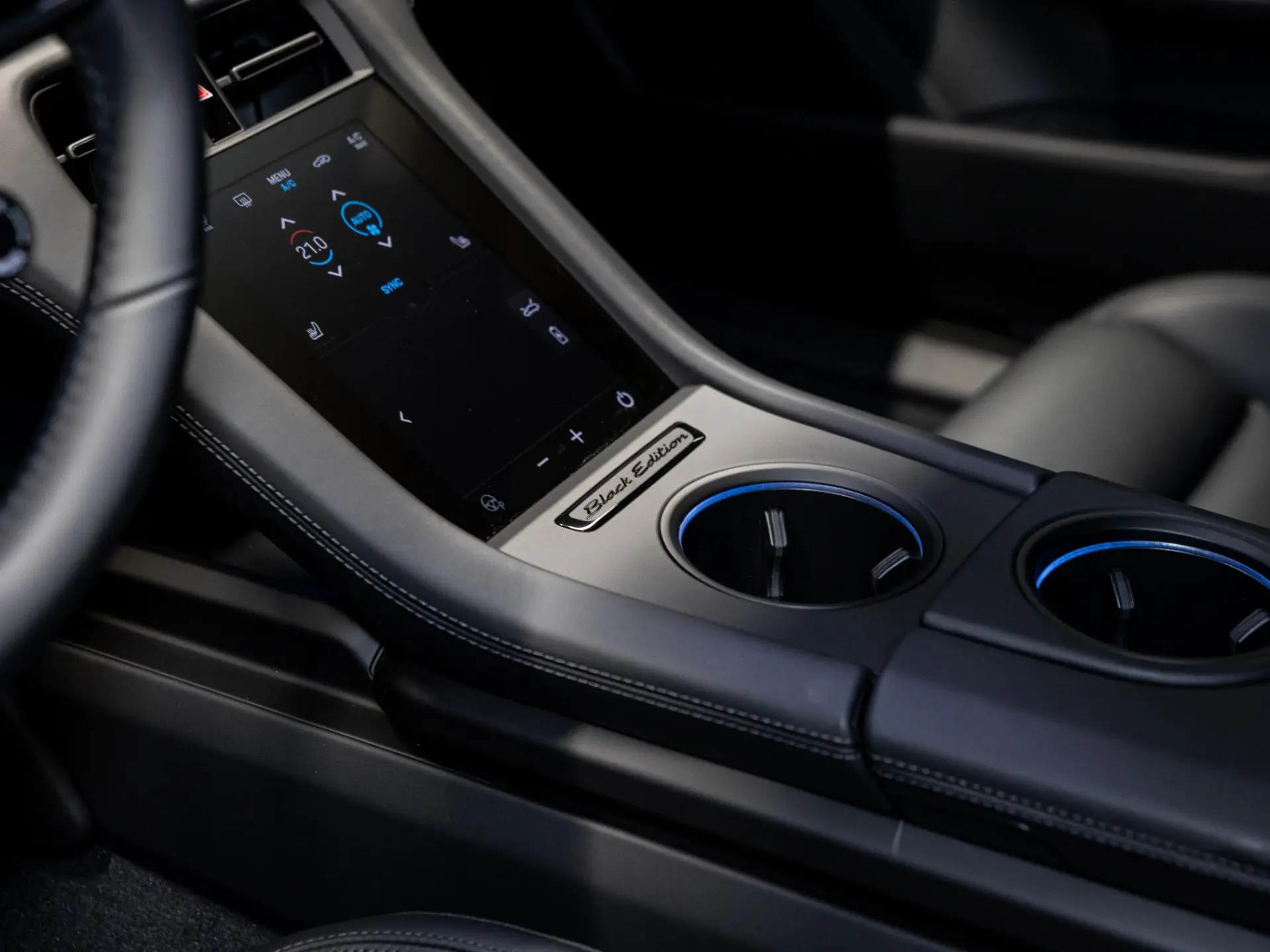 Taycan Sport Turismo Black Edition