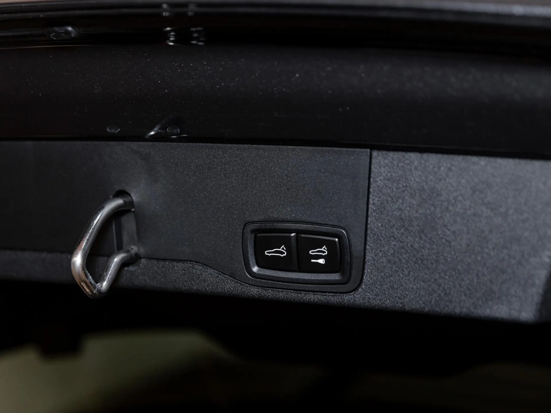 Taycan Sport Turismo Black Edition