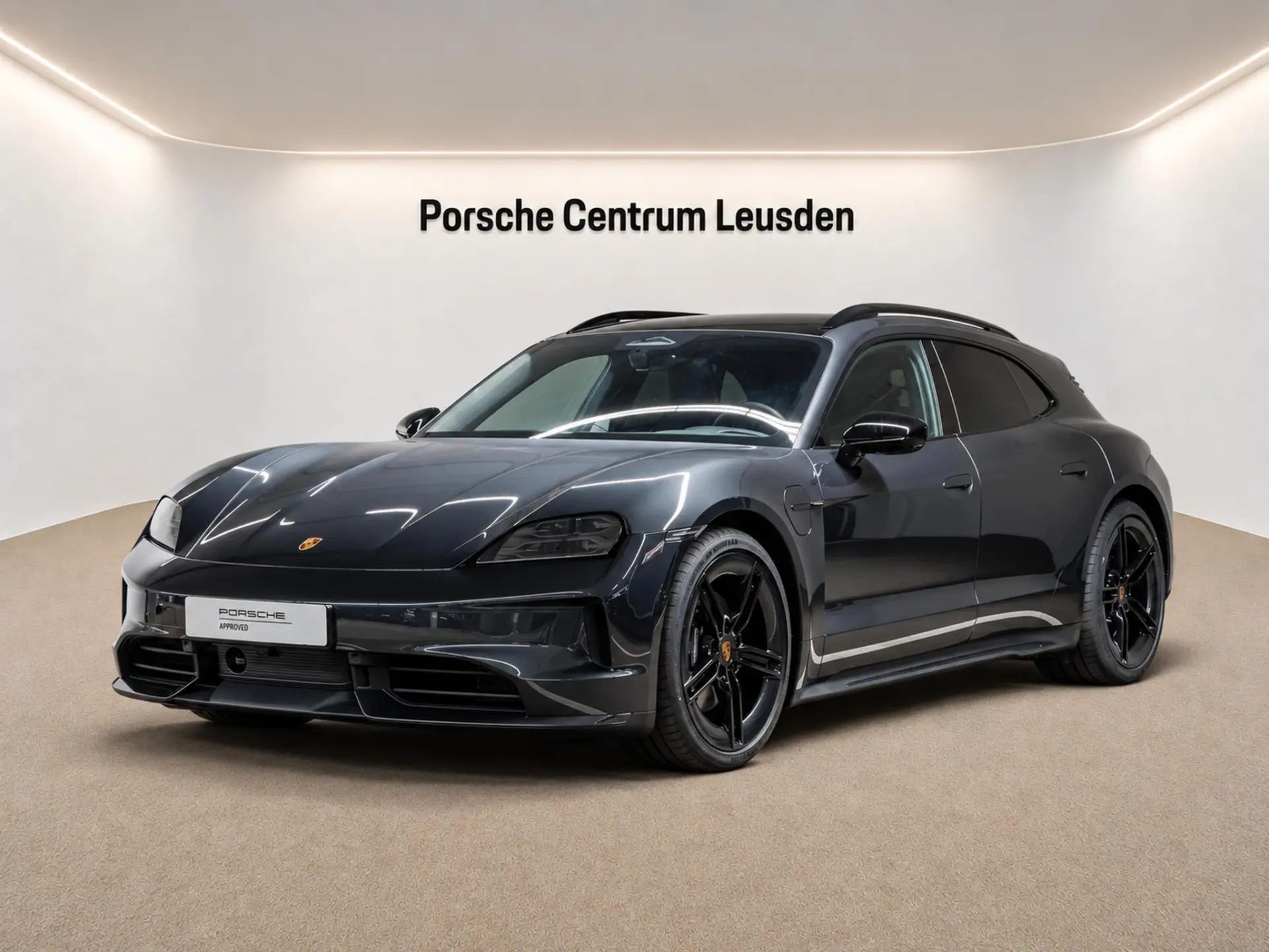 Taycan Sport Turismo Black Edition