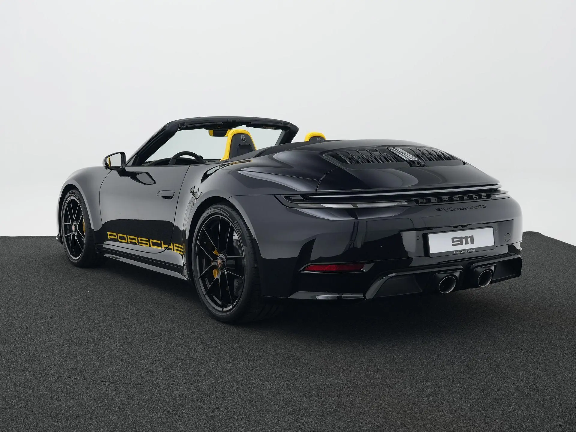 911 Carrera 4 GTS Cabriolet