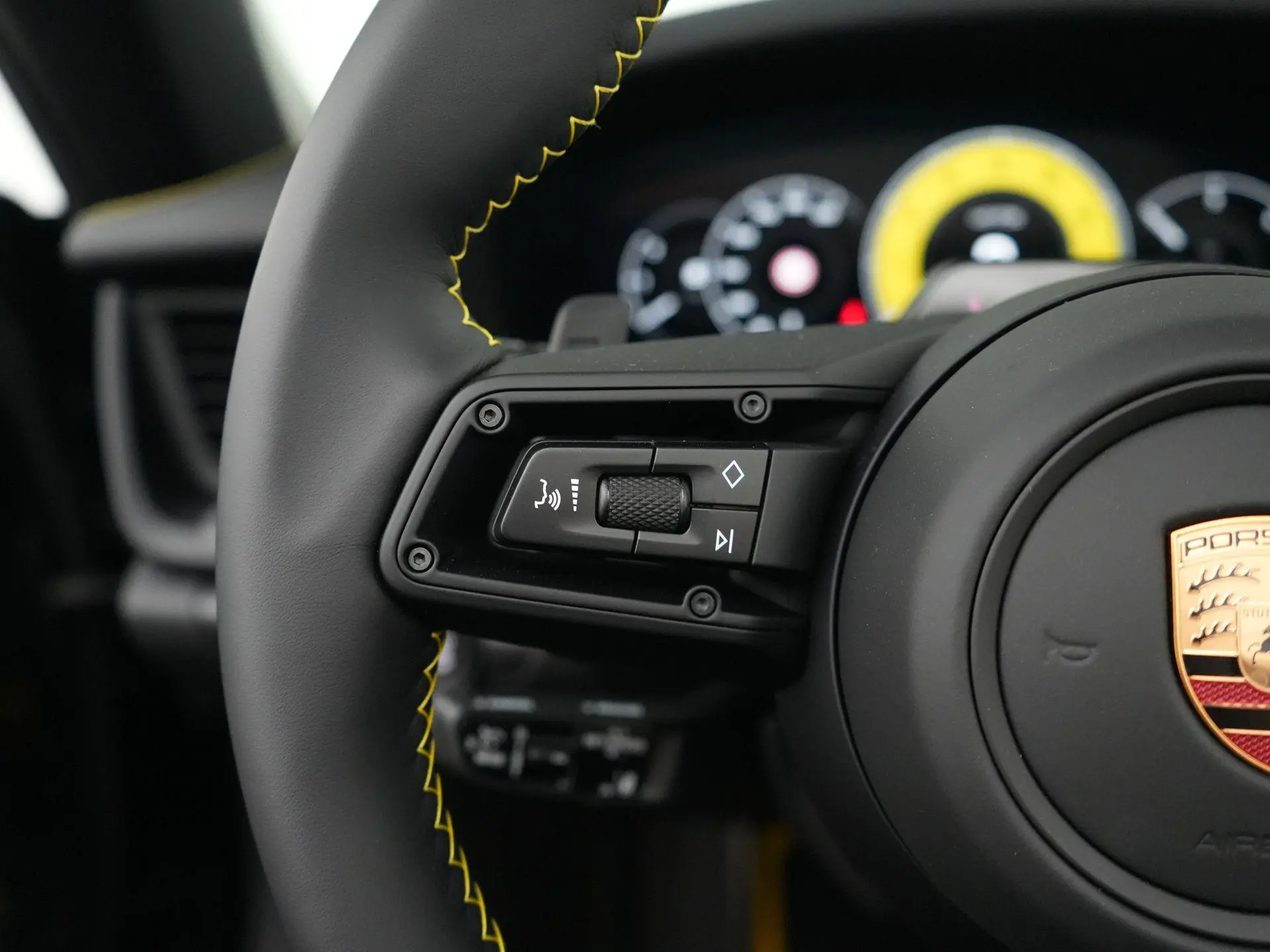 911 Carrera 4 GTS Cabriolet
