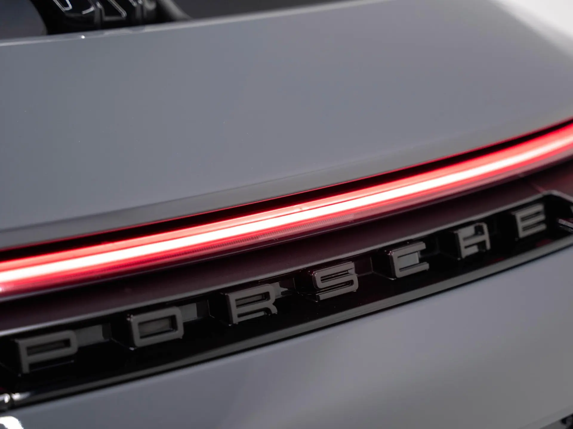 911 Carrera 4 GTS