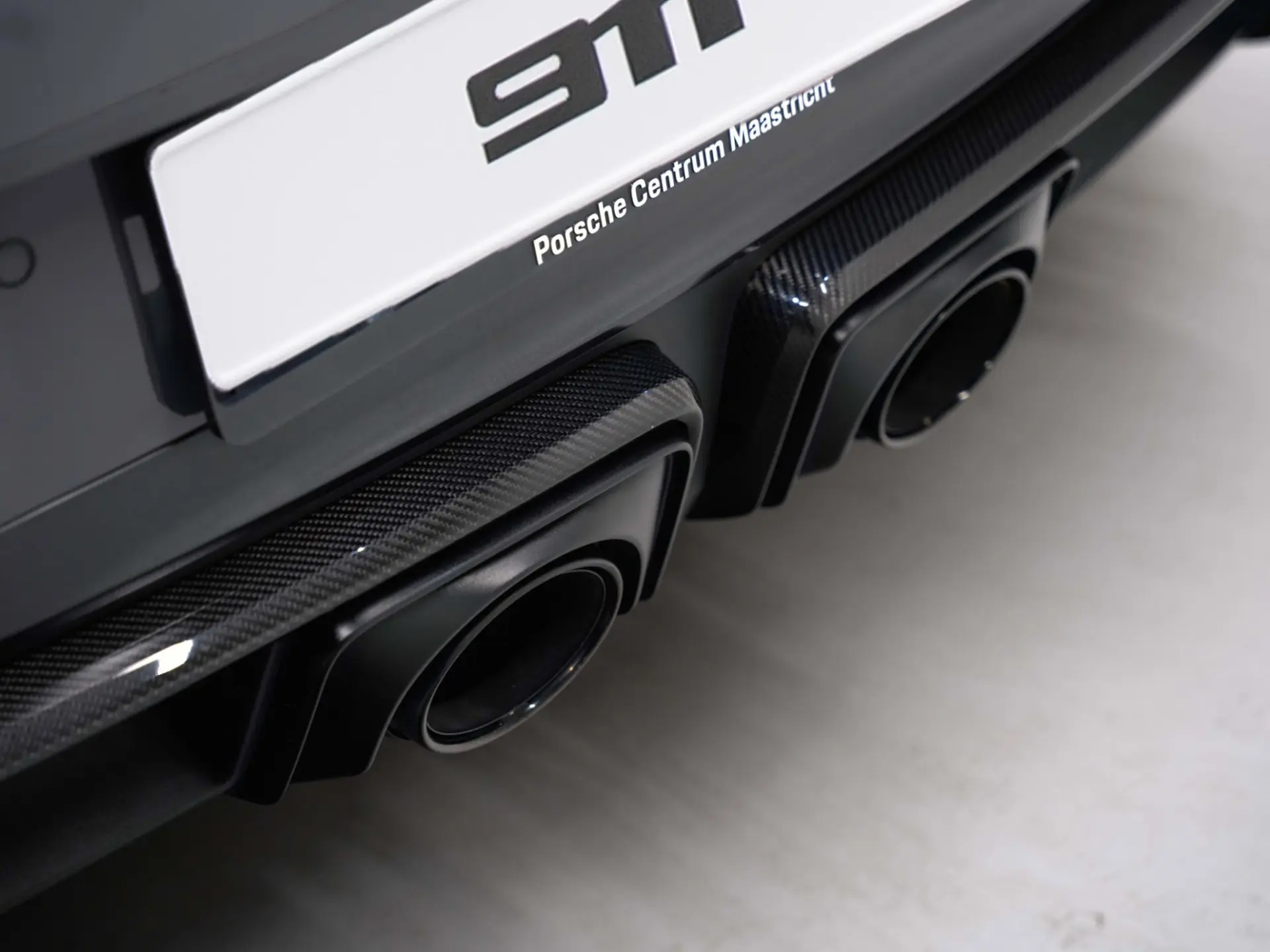 911 Carrera 4 GTS