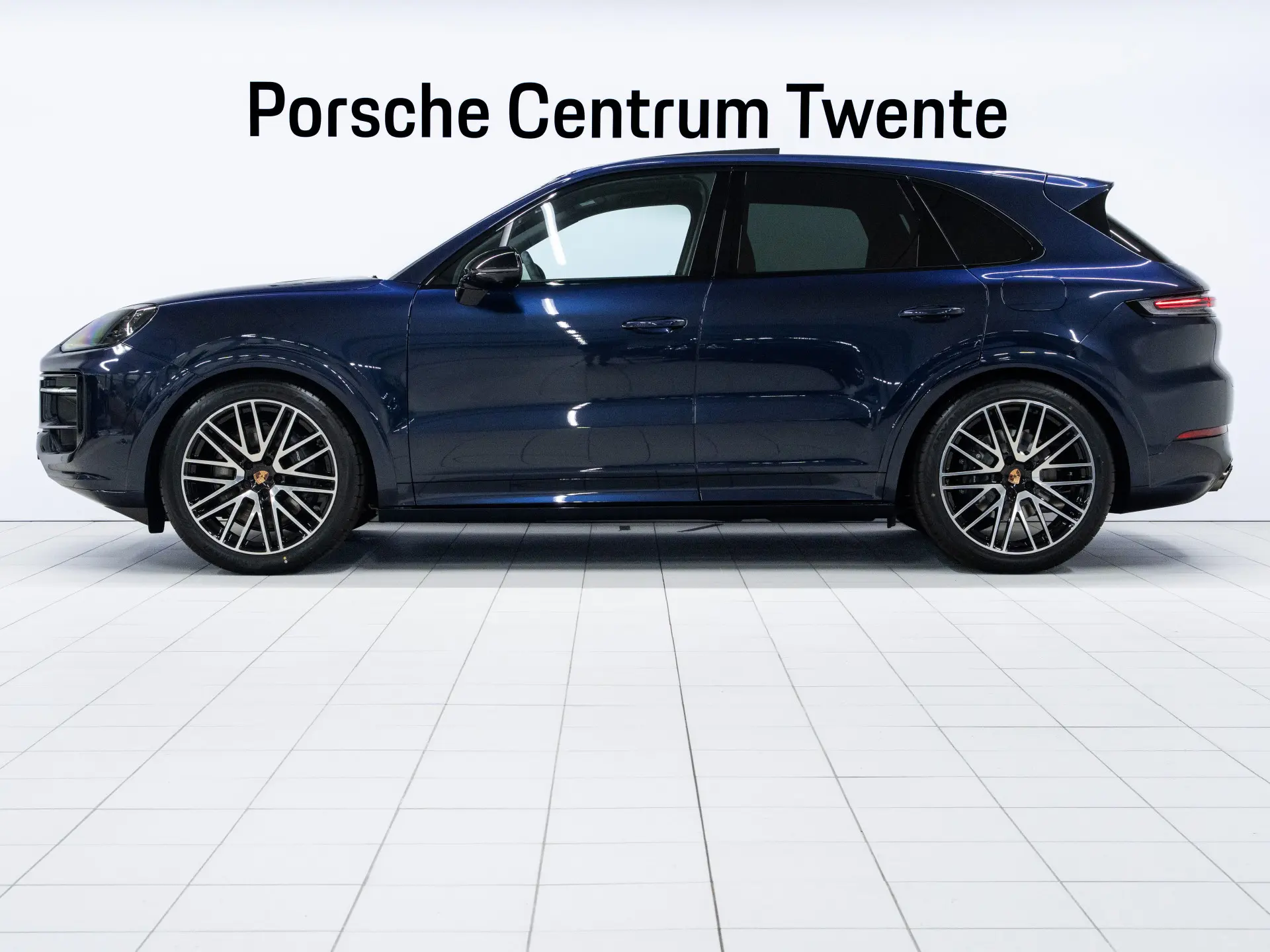 Cayenne E-Hybrid Black Edition