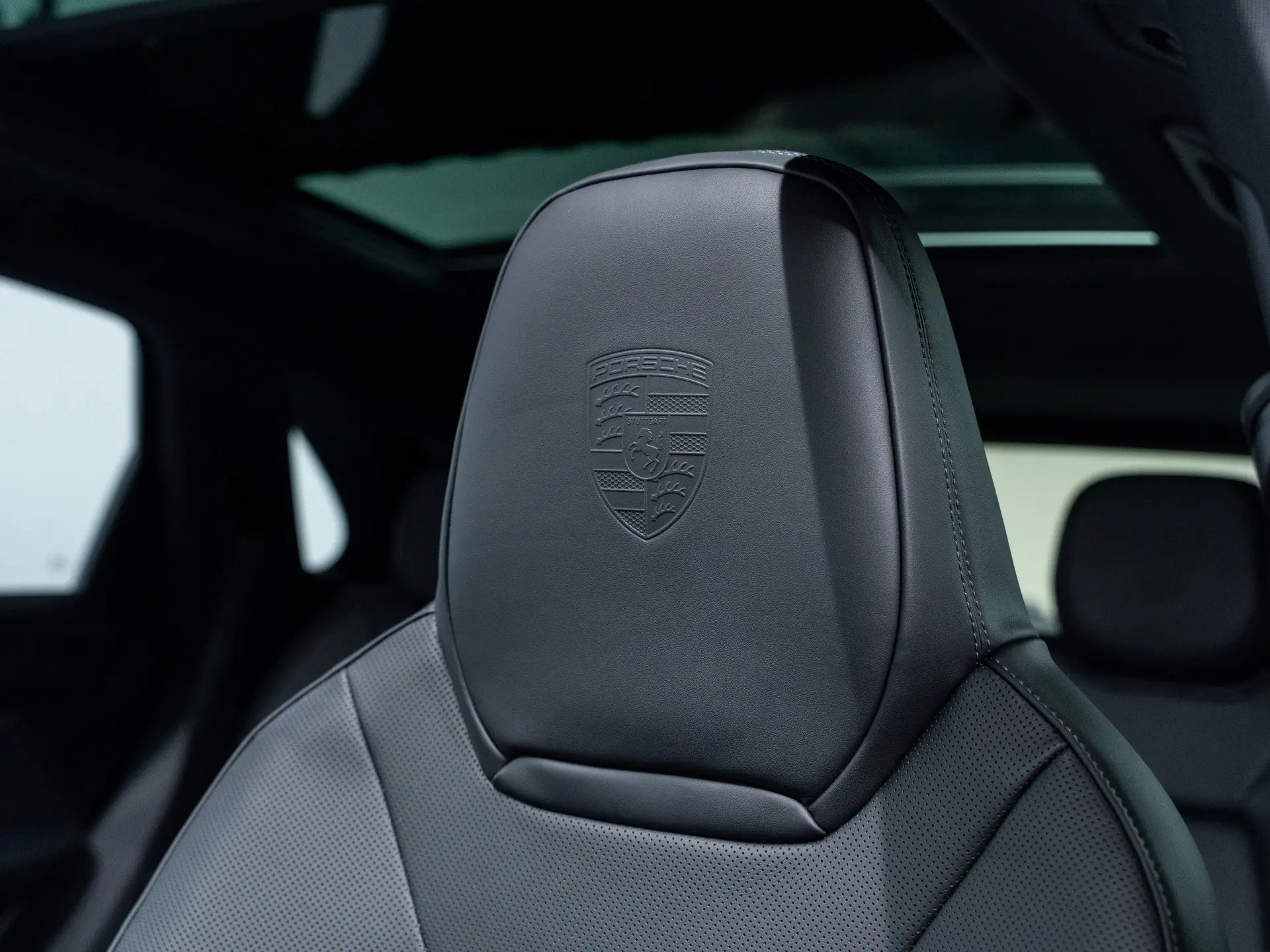 Cayenne E-Hybrid Black Edition