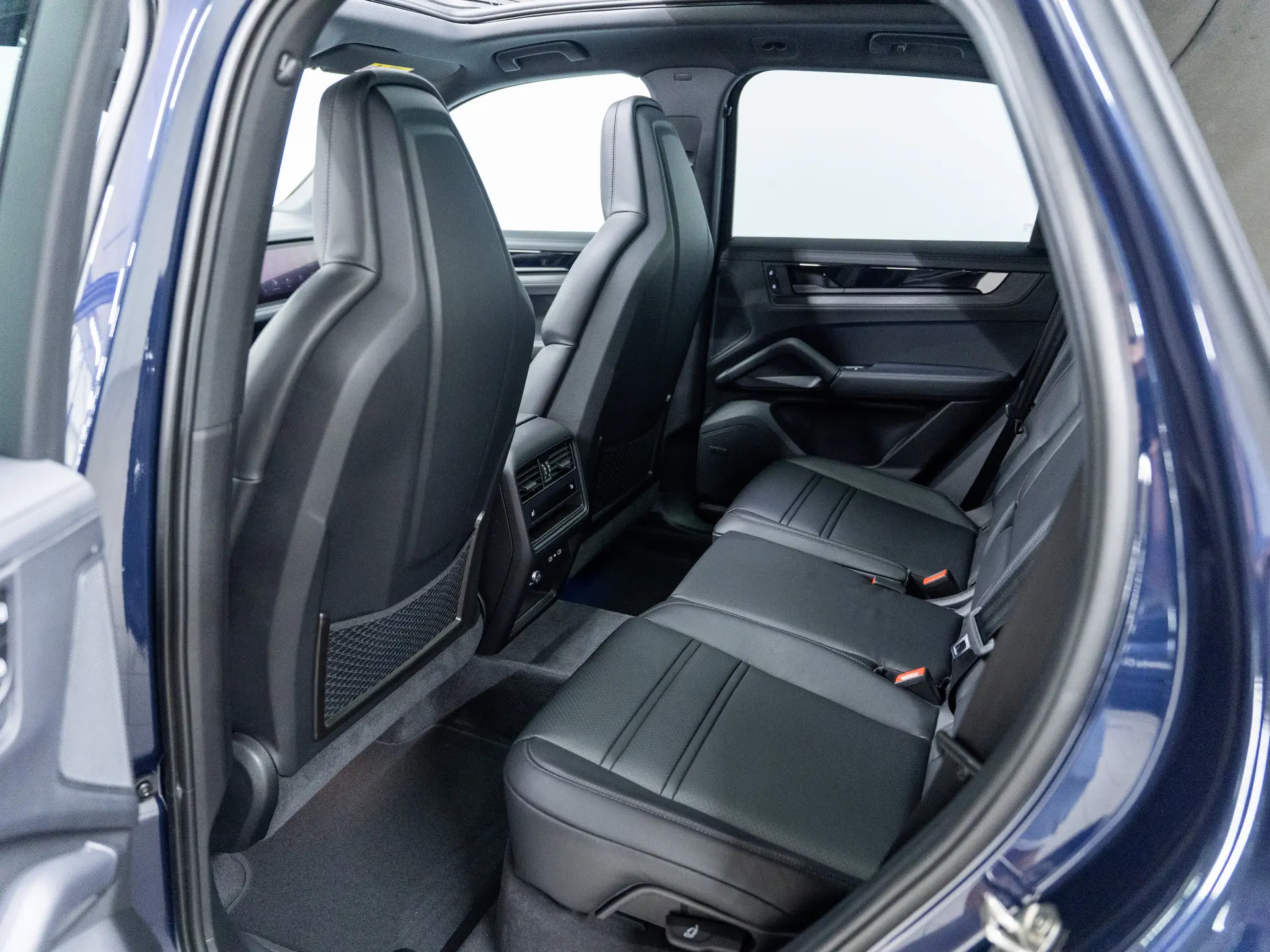 Cayenne E-Hybrid Black Edition