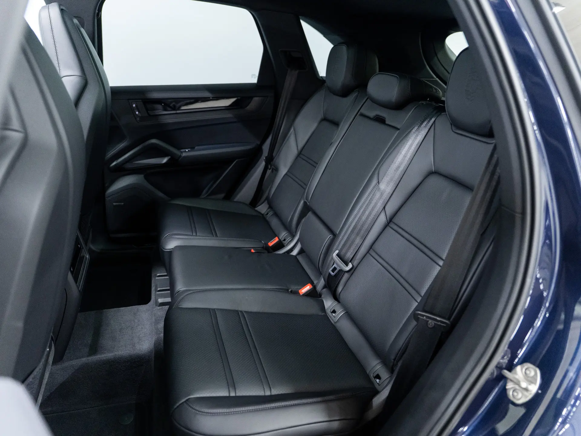 Cayenne E-Hybrid Black Edition