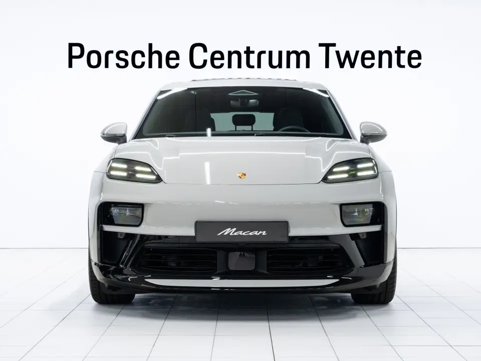 Porsche Macan 4