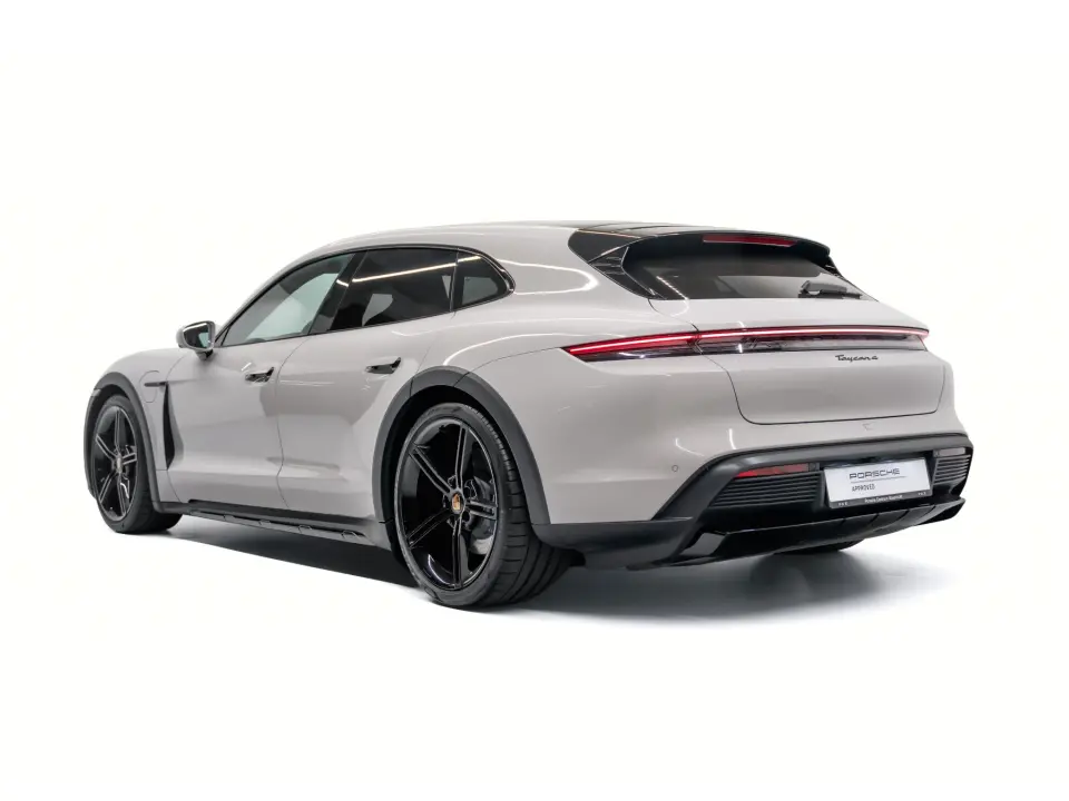 Porsche Taycan 4 Cross Turismo