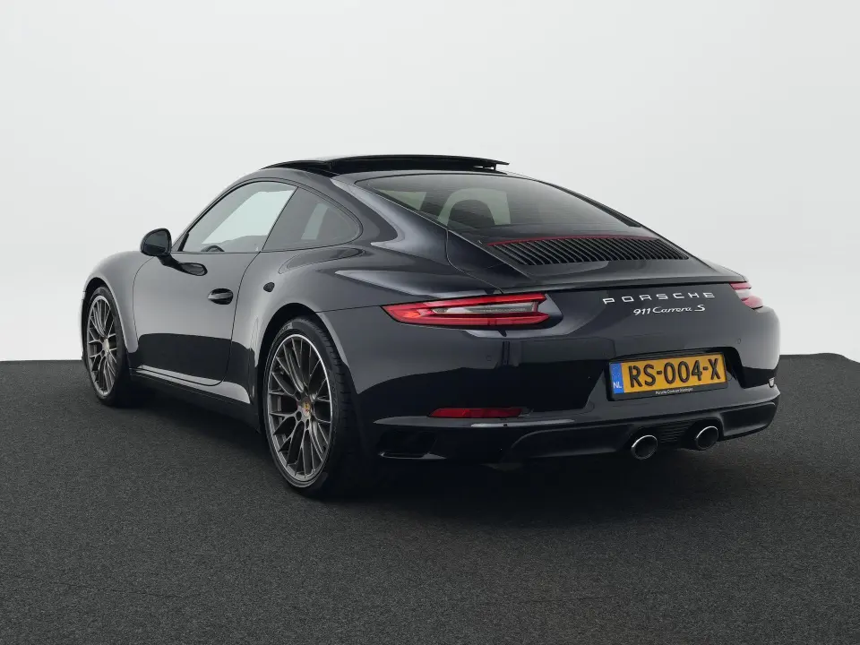 911 Carrera S