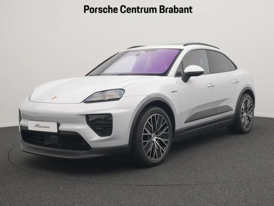 Porsche Macan Macan 4