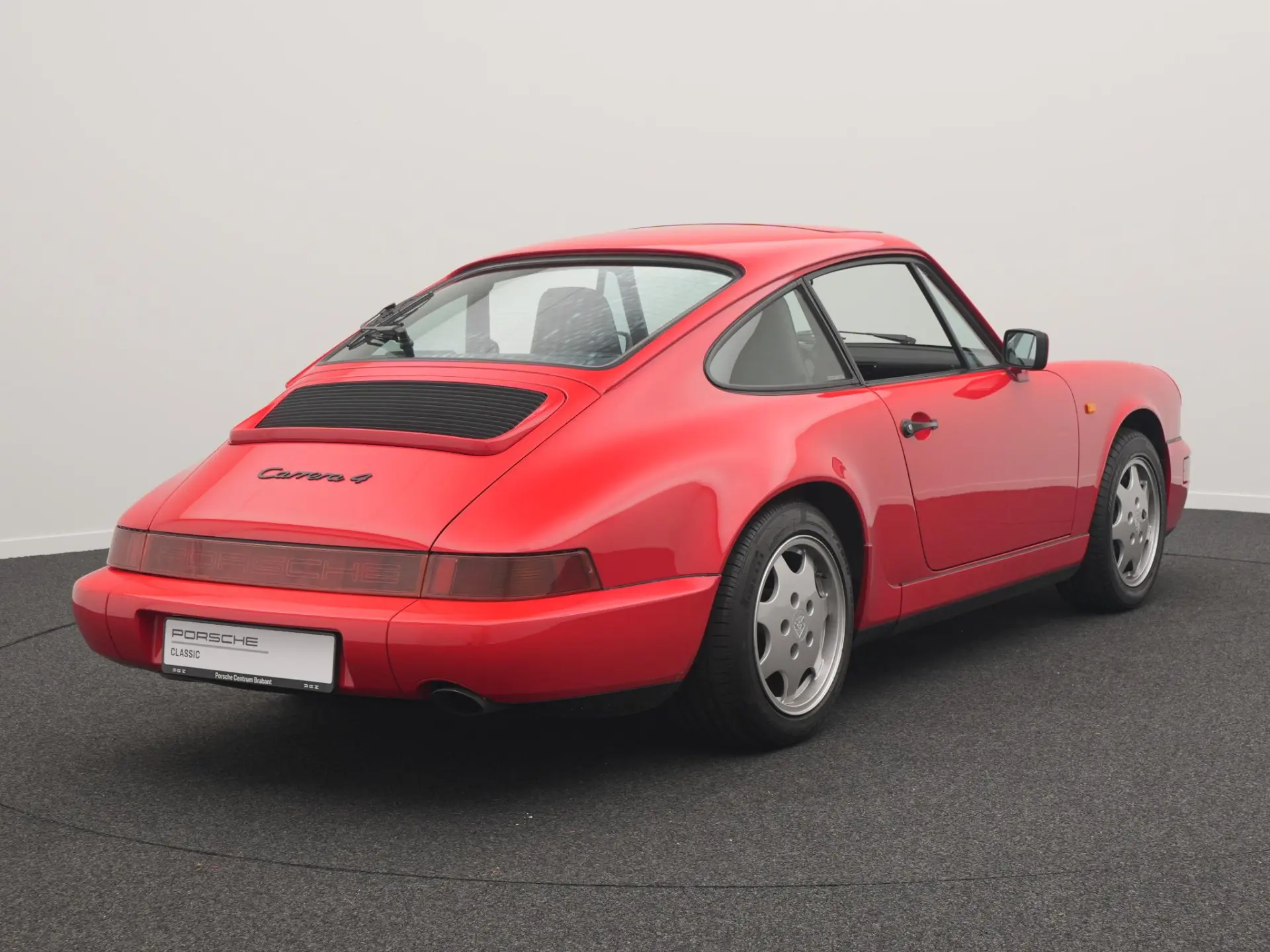 Carrera 4