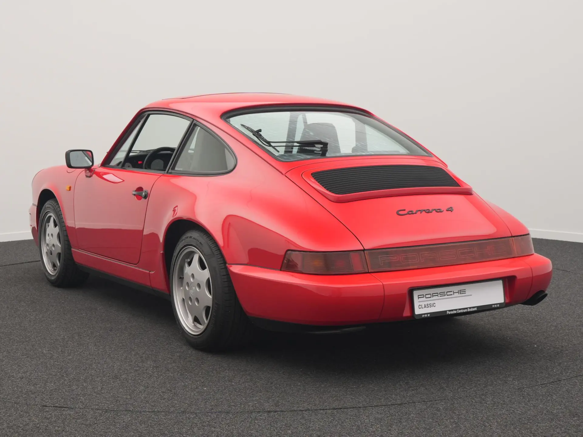 Carrera 4