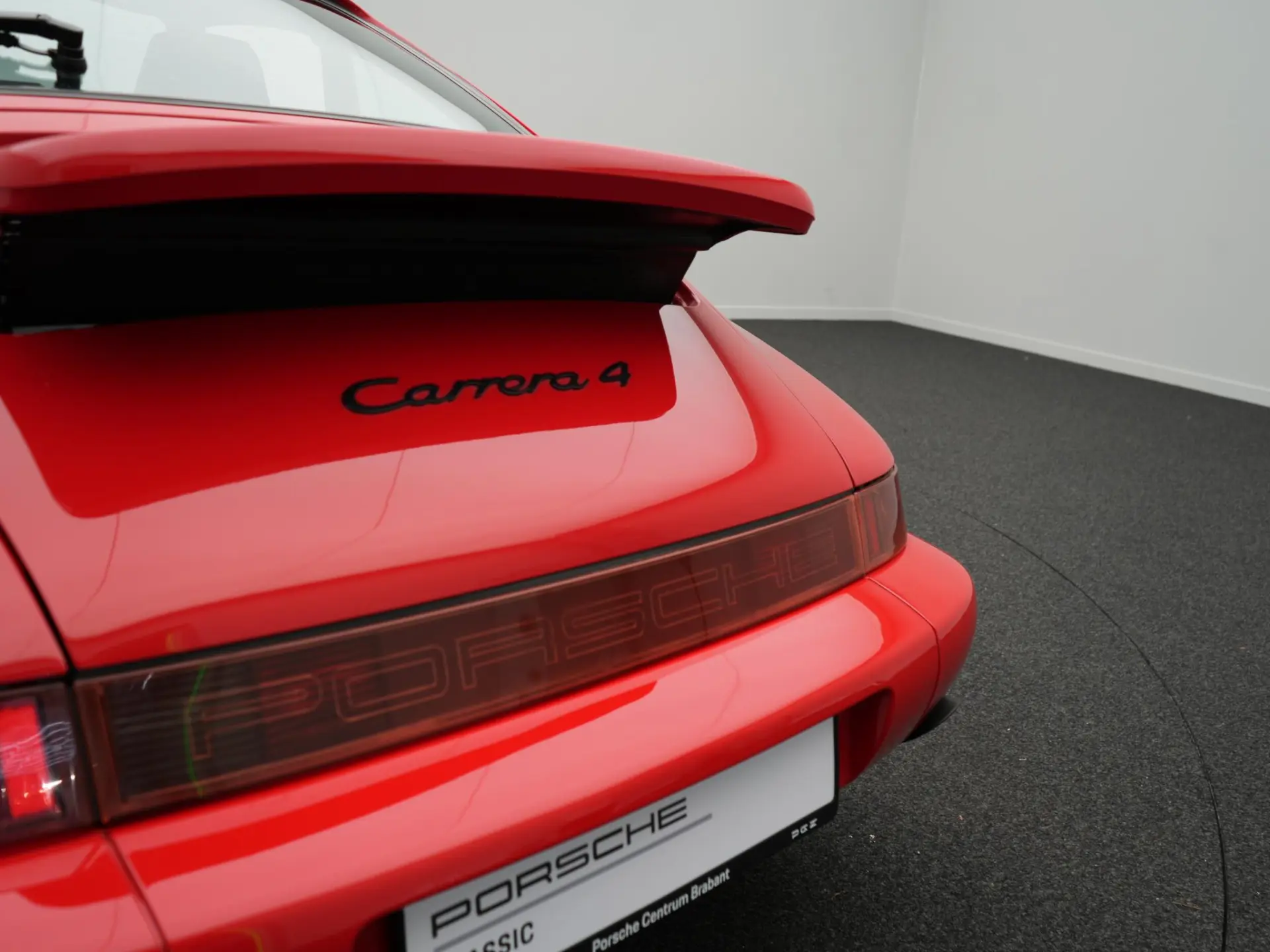 Carrera 4