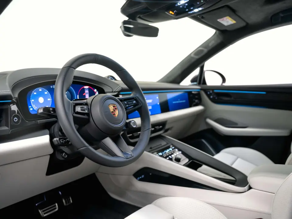 Macan GTS