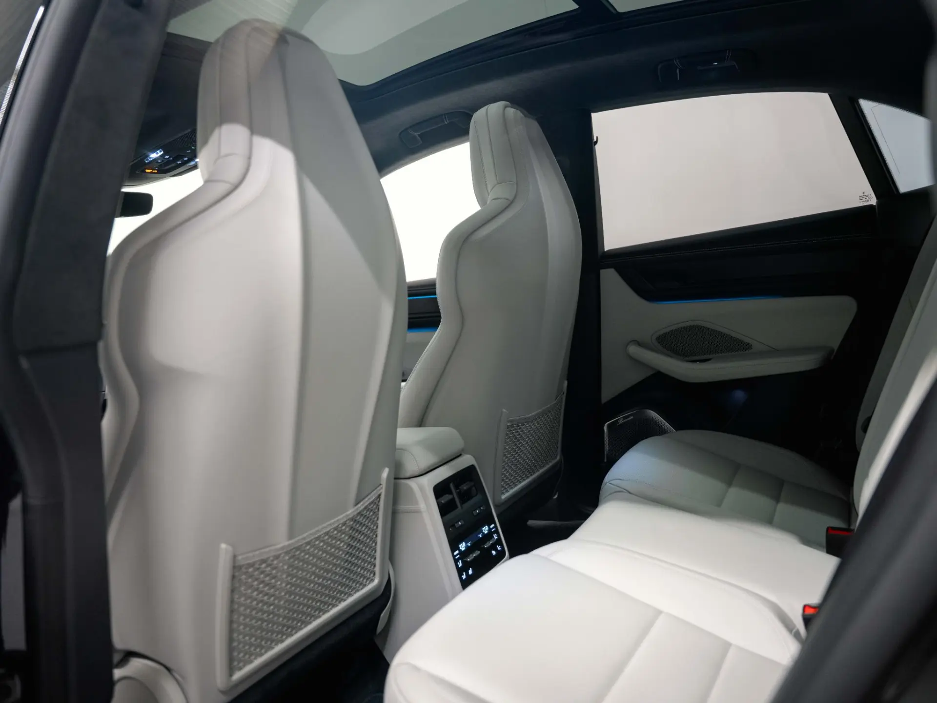 Macan GTS