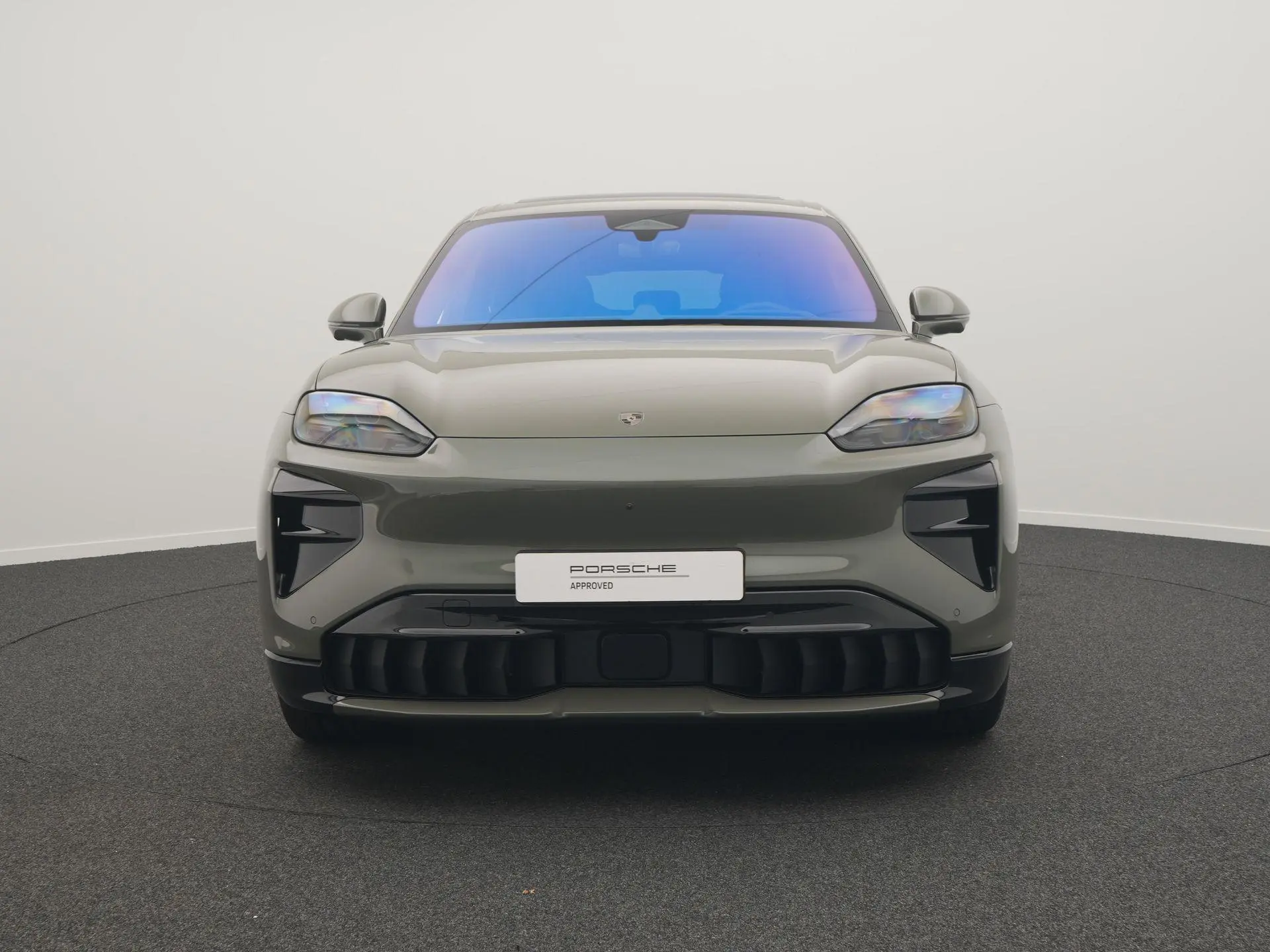 Cayenne Turbo Electric