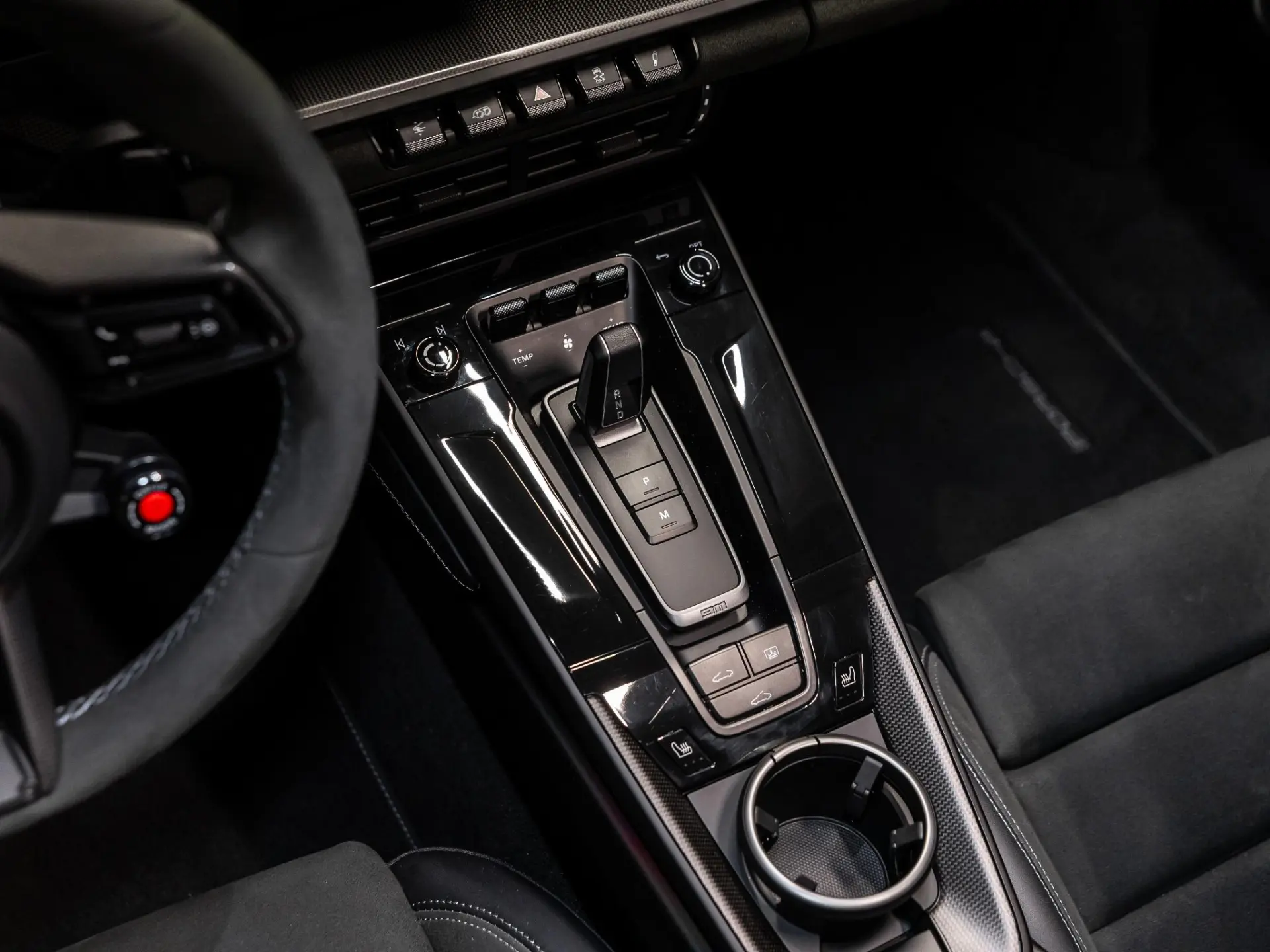 911 3.6 T-Hybrid Carrera 4 GTS