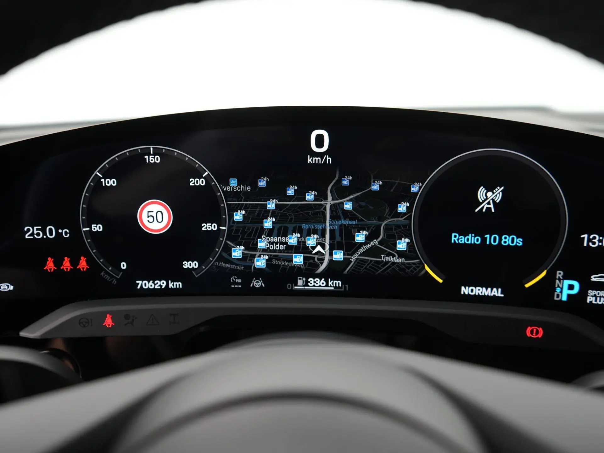Taycan Cross Turismo 4 93 kWh